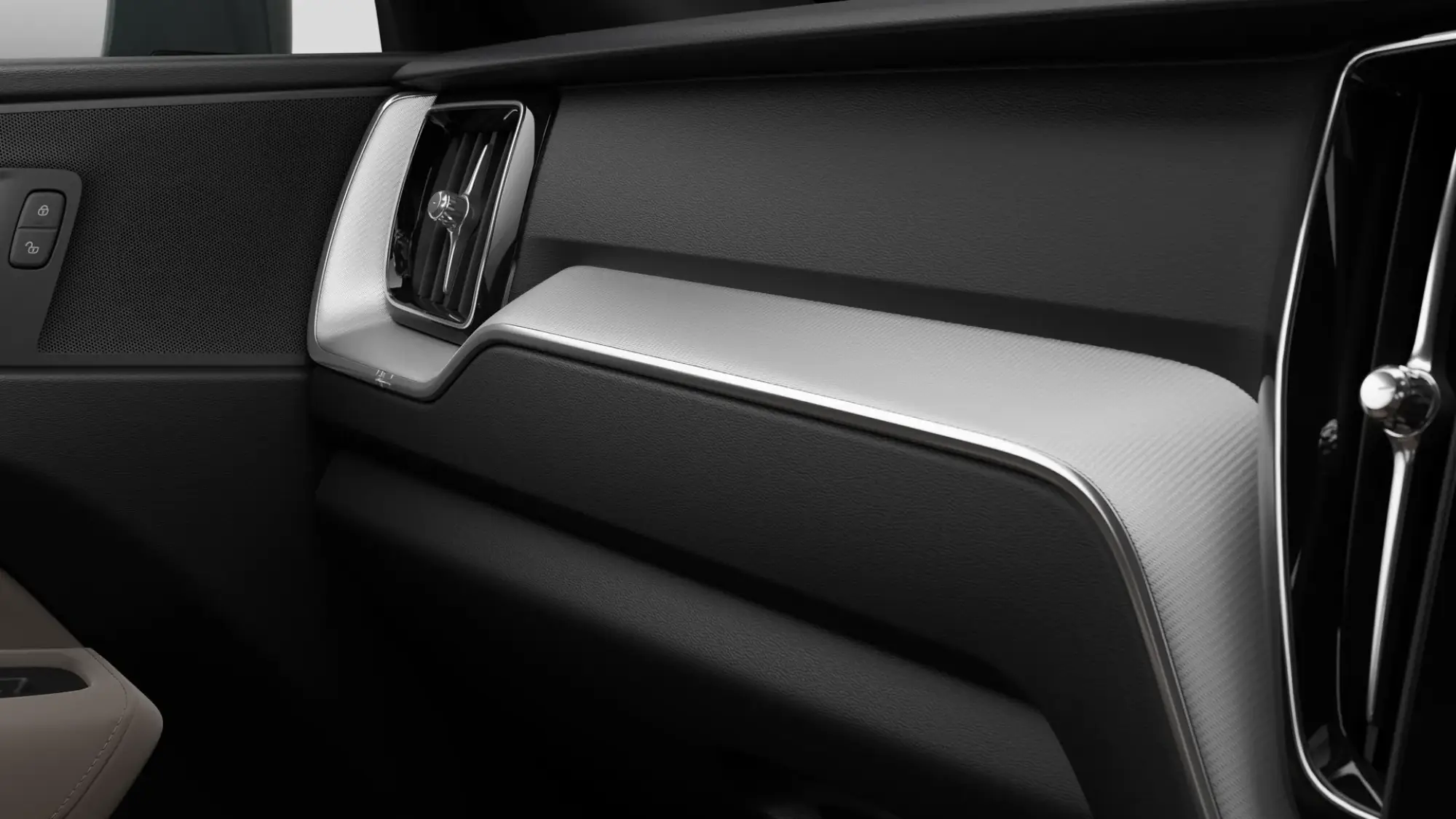 Volvo XC60 Plug-In Hybrid 2.0 T6 [335] PHEV Core 5dr AWD Geartronic Image 5