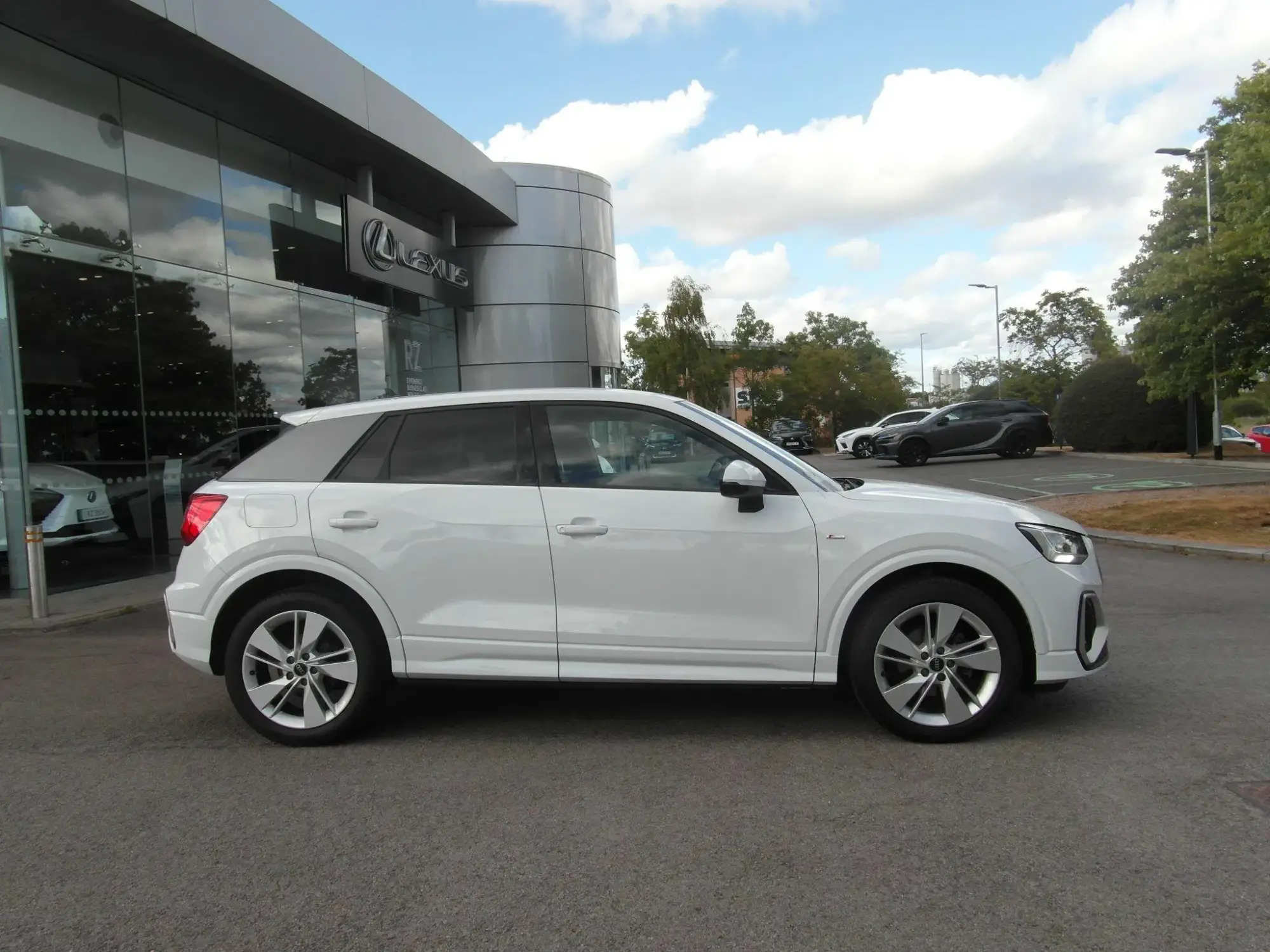 Audi Q2 Image 10