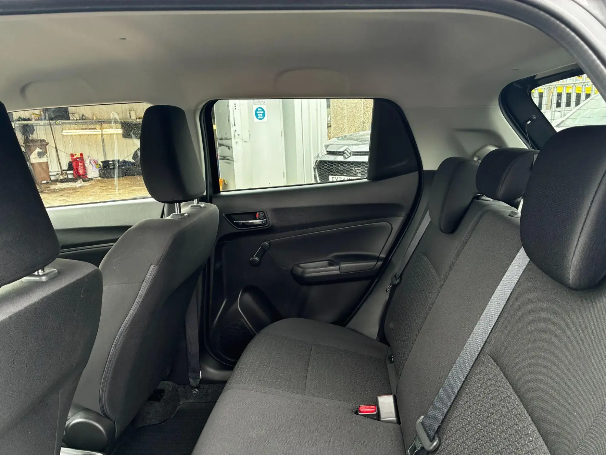 Suzuki Swift Image 26 Suzuki Swift Image 26