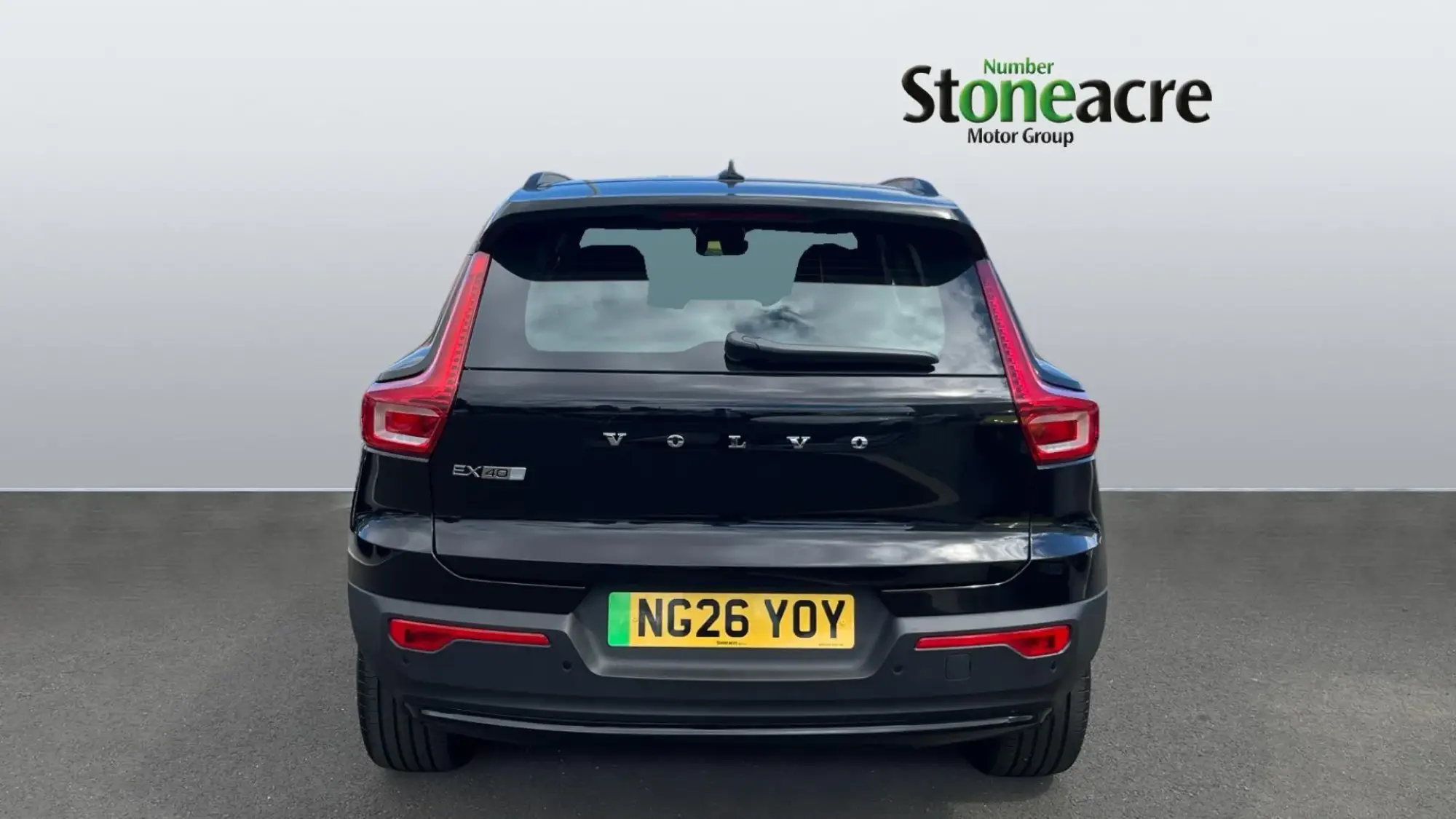 Volvo EX40 Image 7