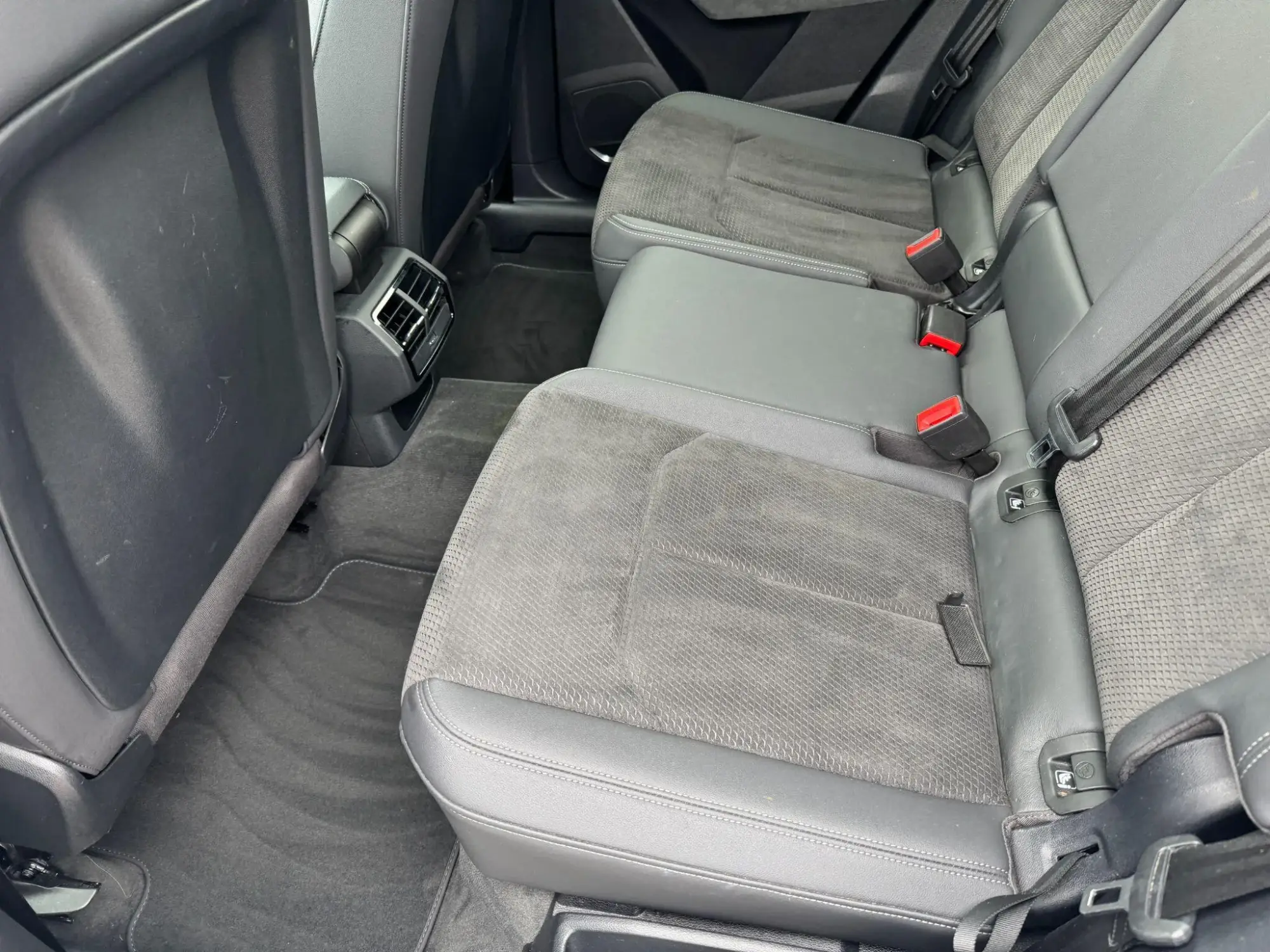 Audi Q3 Image 13