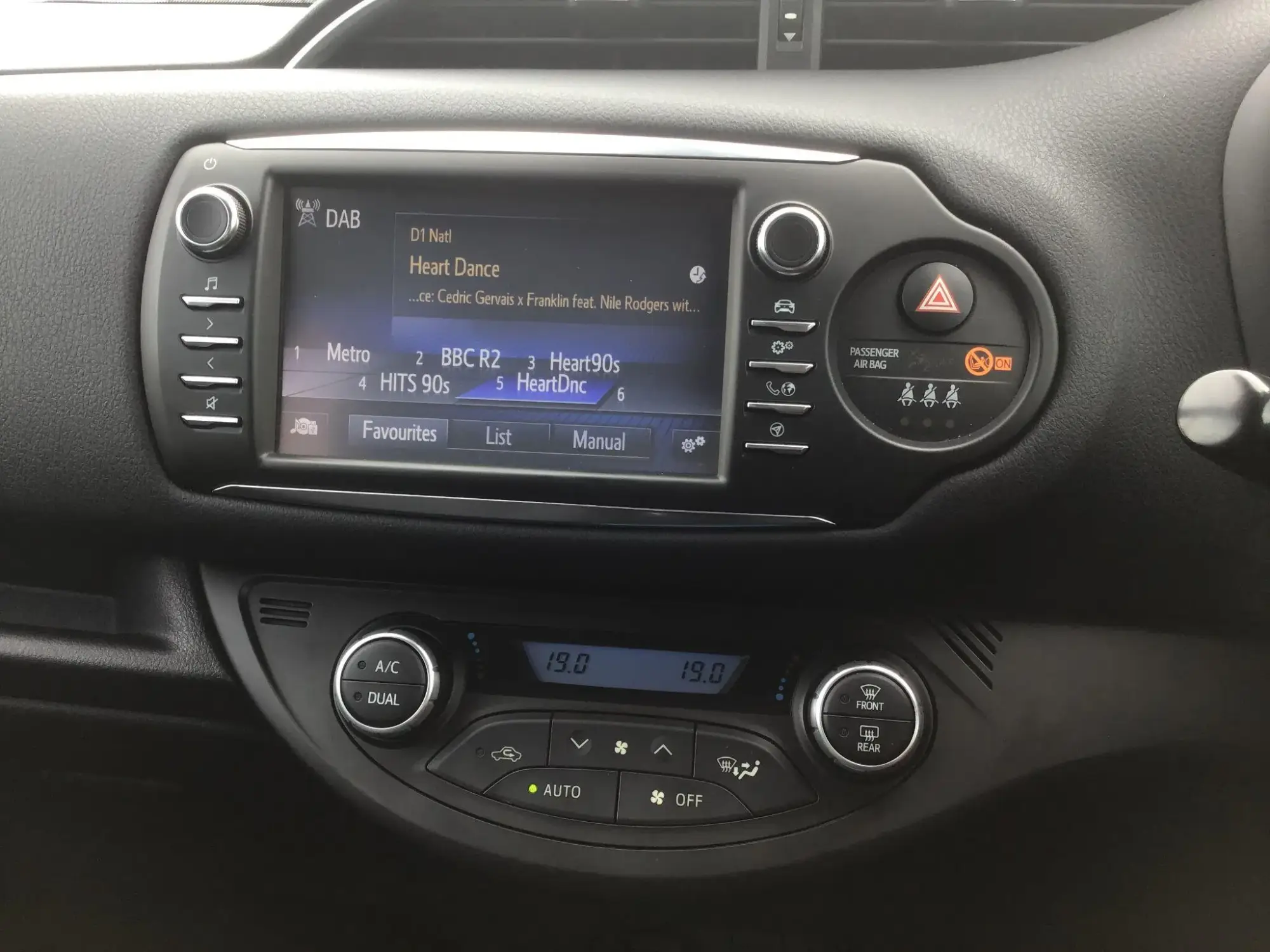 Toyota Yaris Image 8 Toyota Yaris Image 8