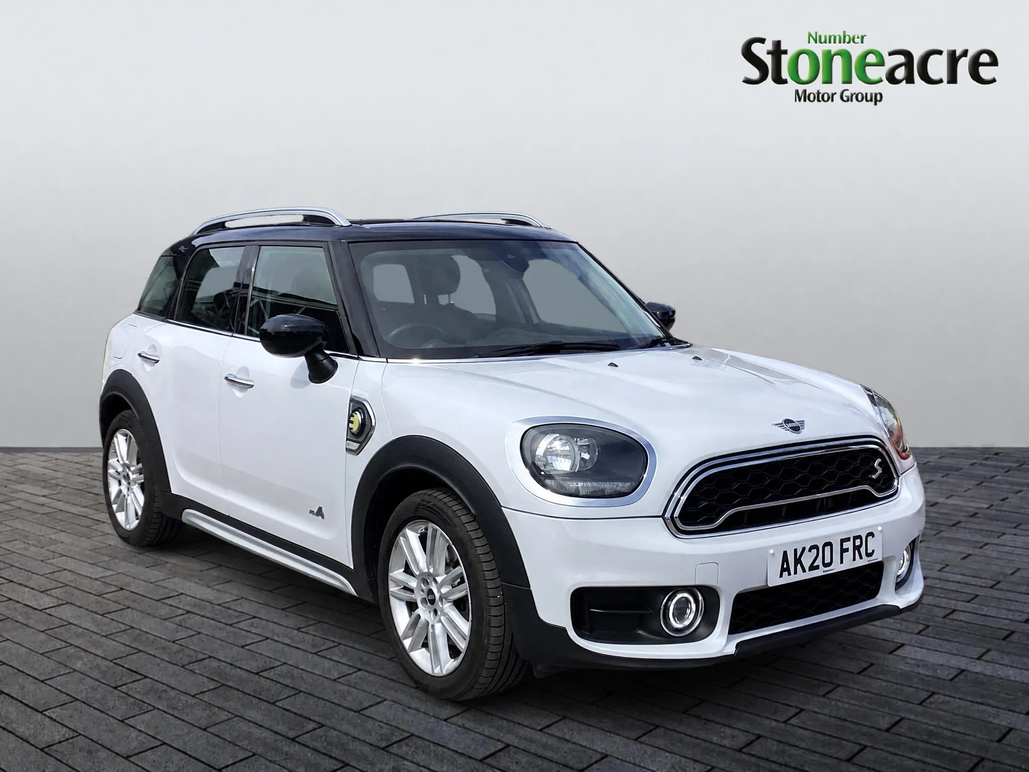 MINI Countryman listing photo
