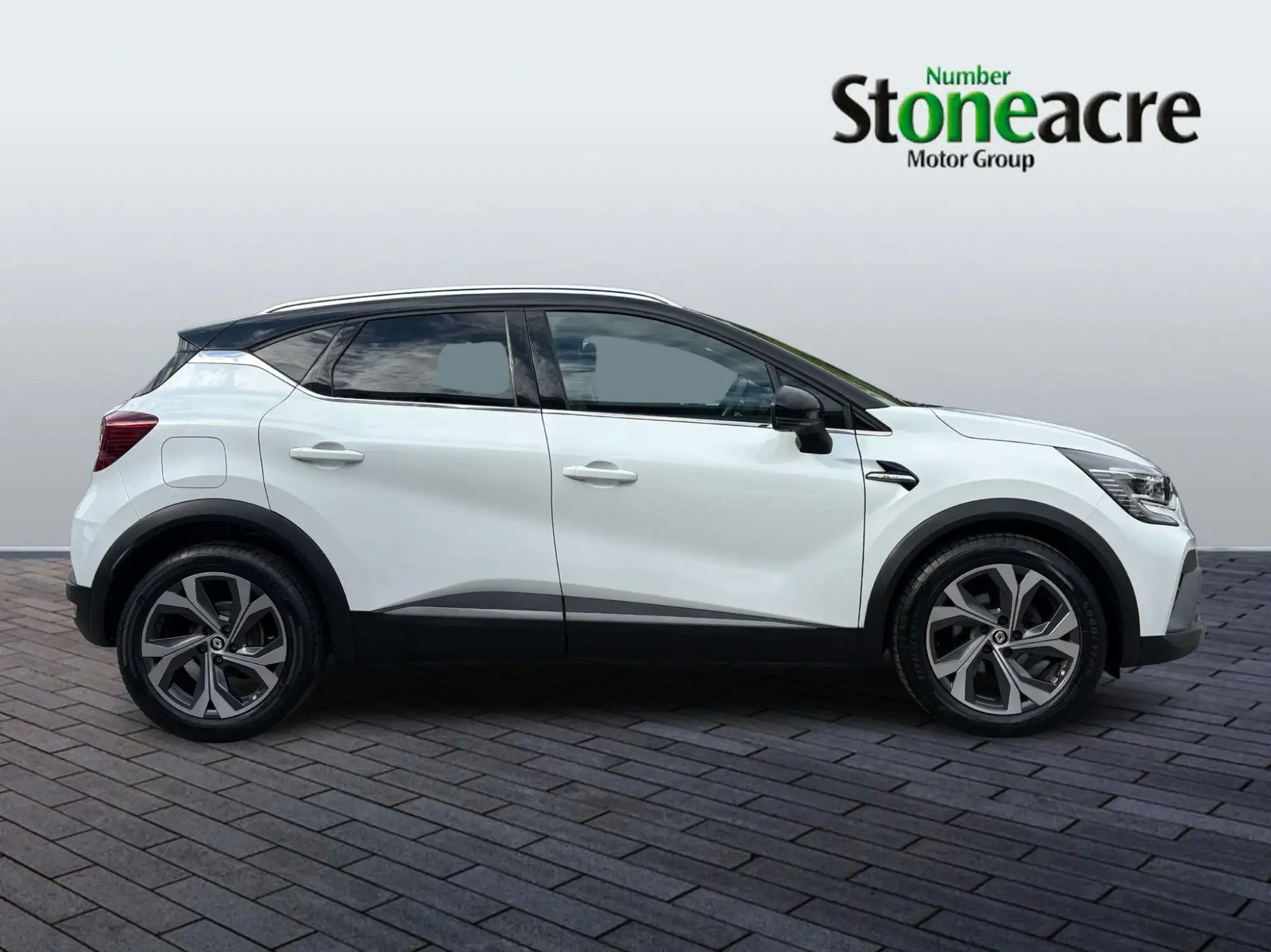 Renault Captur Image 2 Renault Captur Image 2