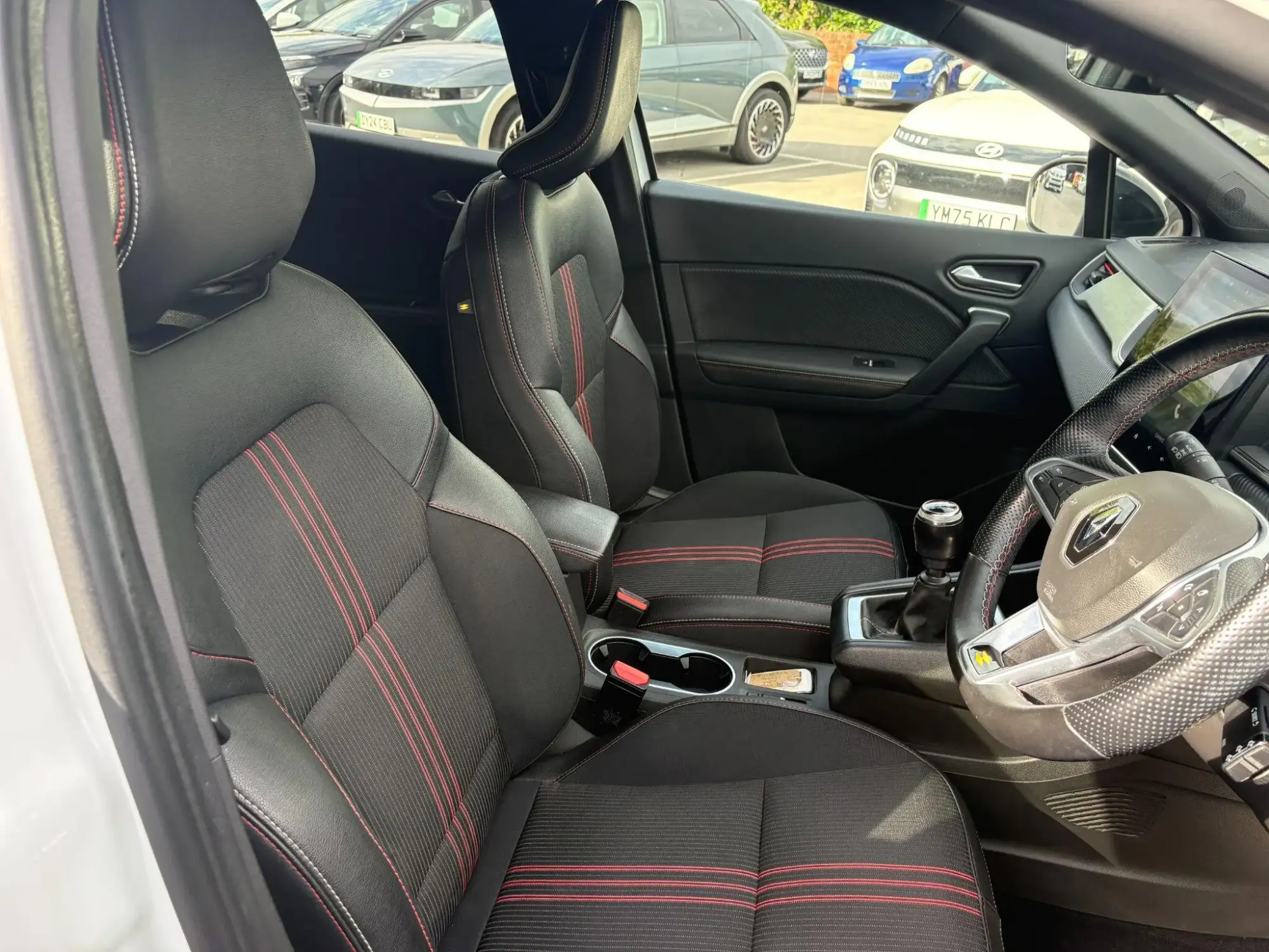 Renault Captur Image 10 Renault Captur Image 10
