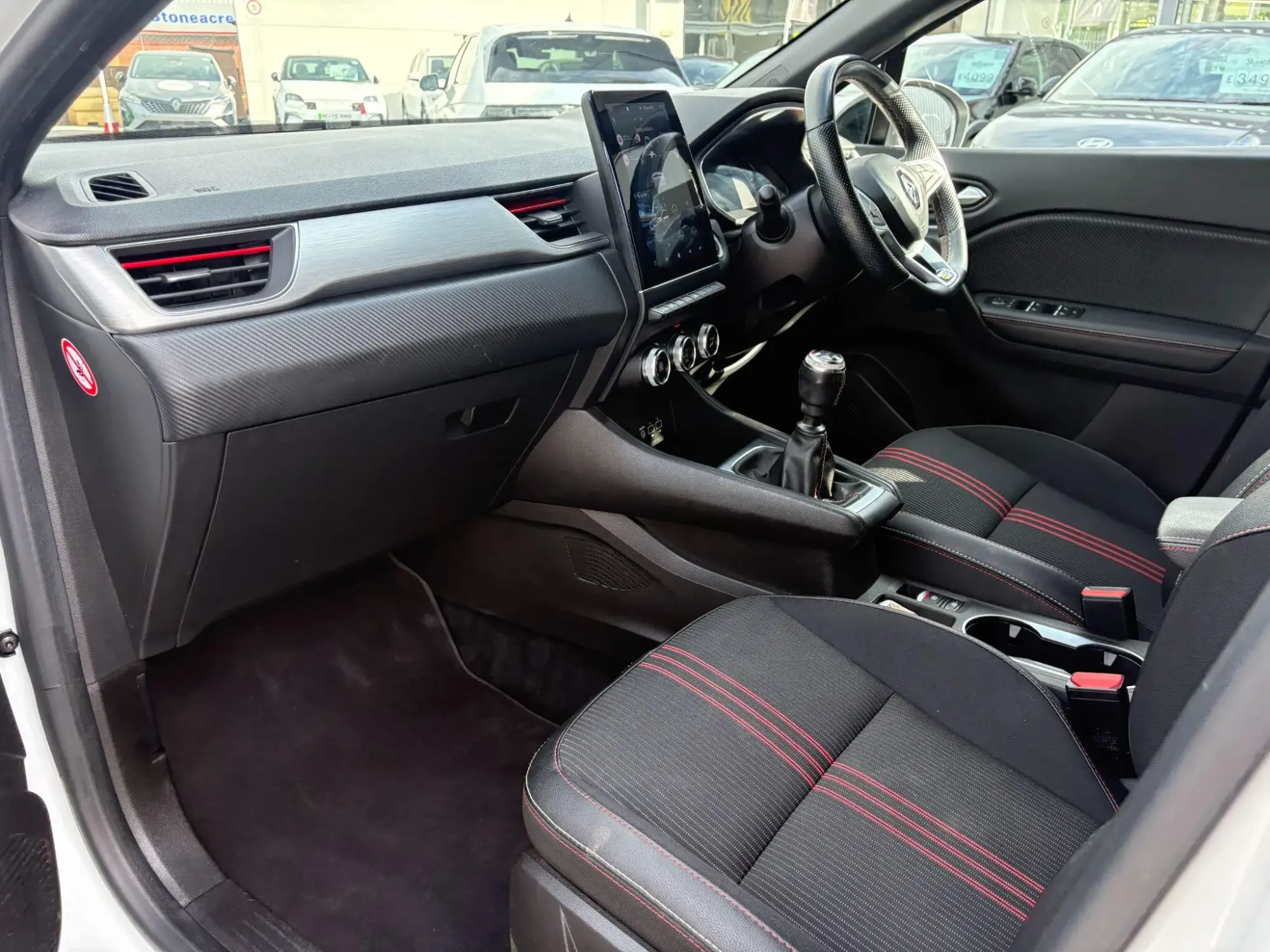 Renault Captur Image 13 Renault Captur Image 13