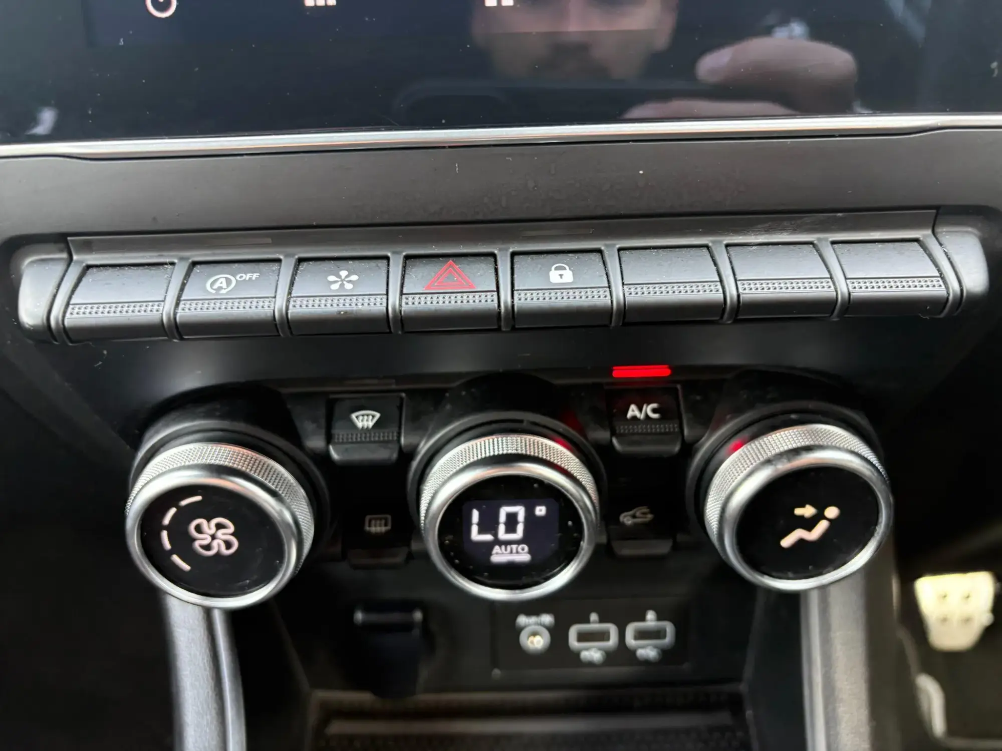Renault Captur Image 26 Renault Captur Image 26