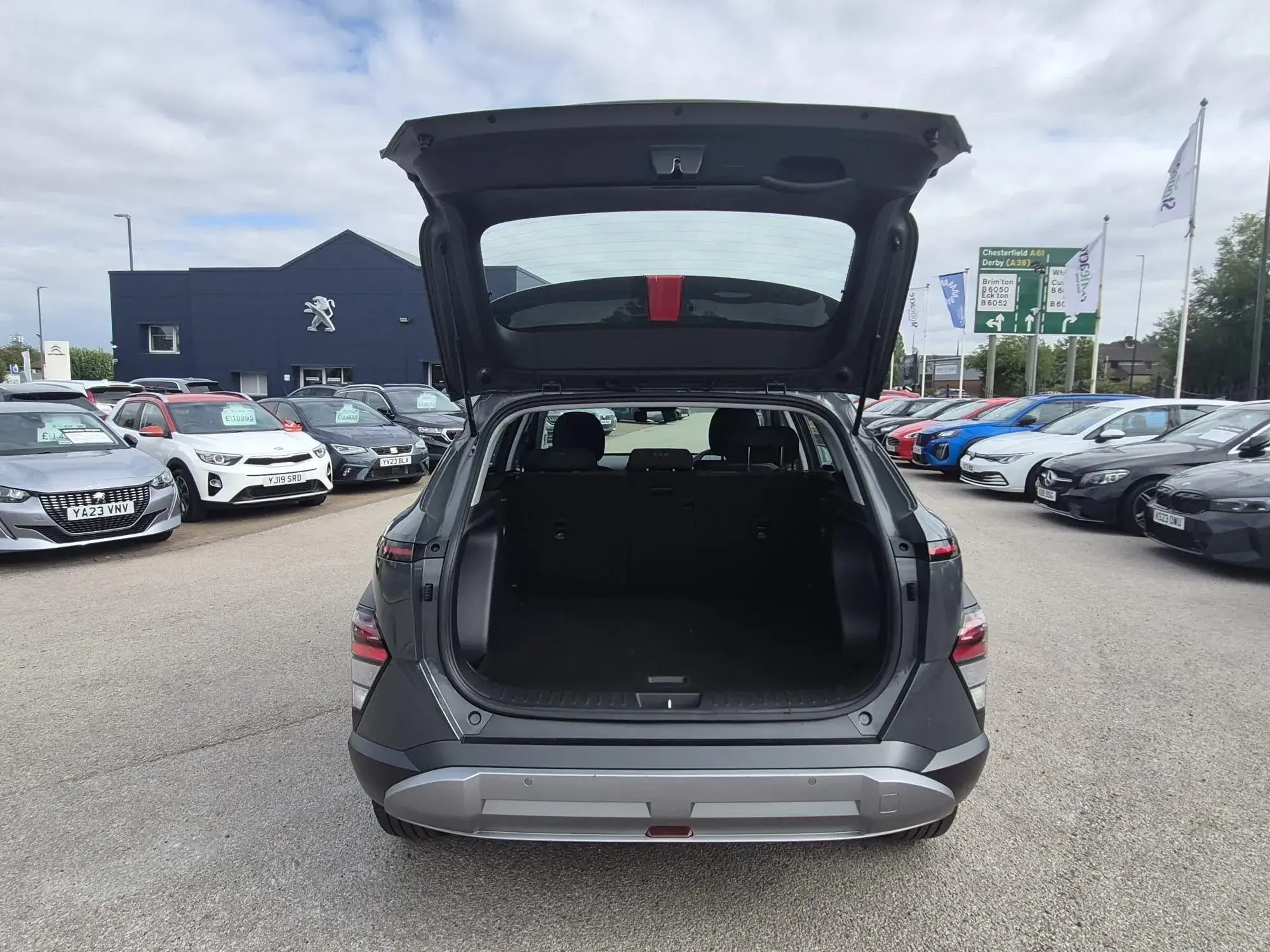 Hyundai KONA Image 9
