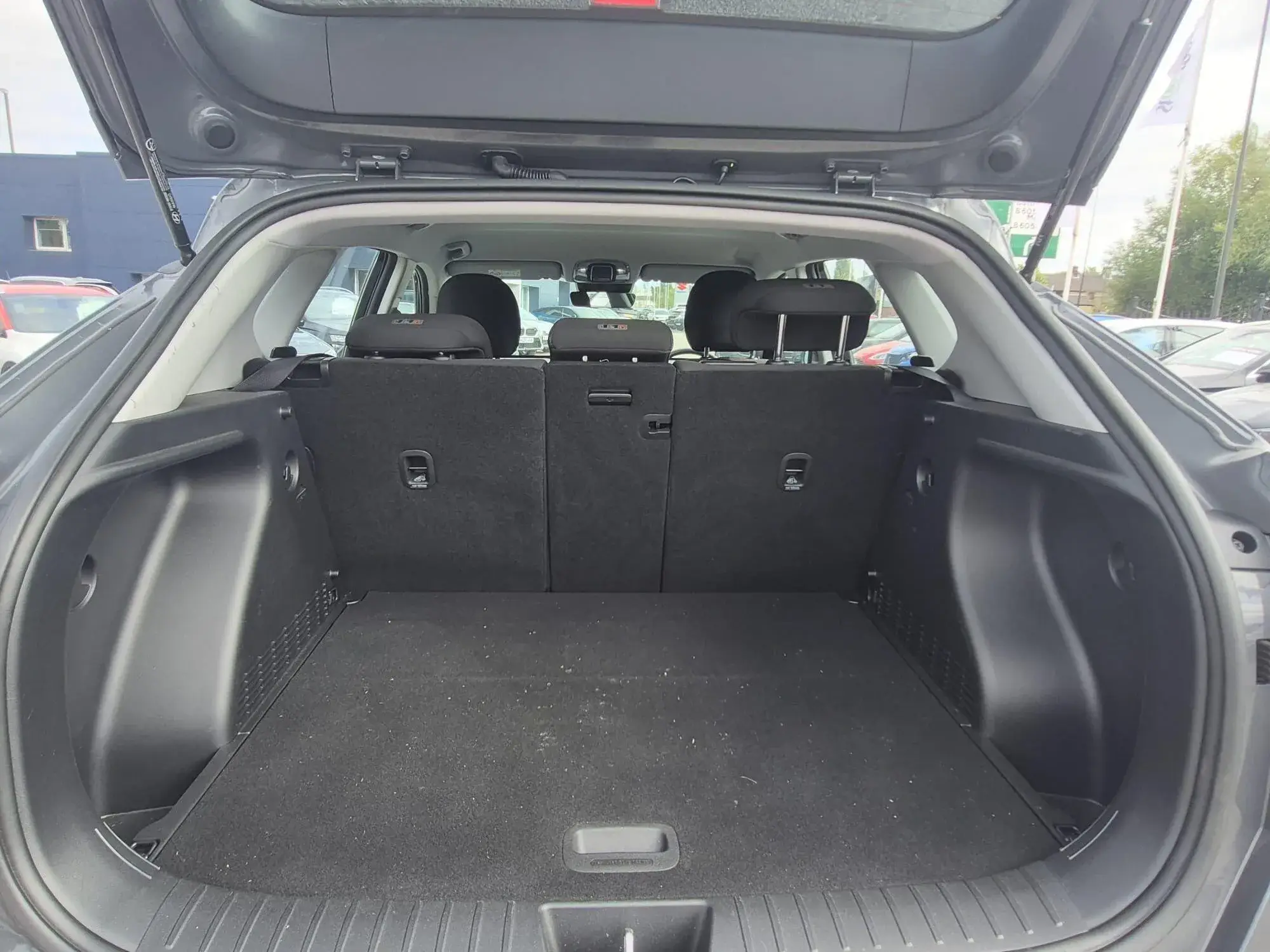 Hyundai KONA Image 10