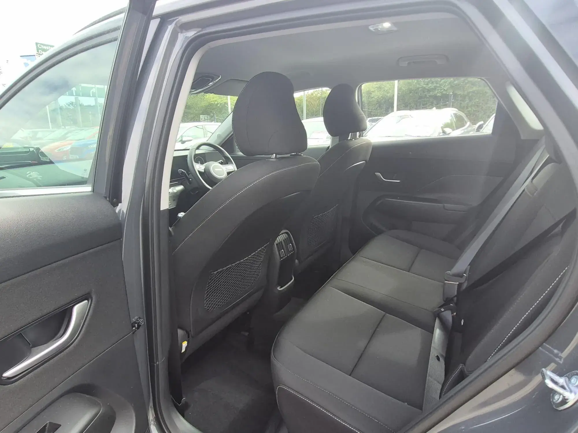 Hyundai KONA Image 18
