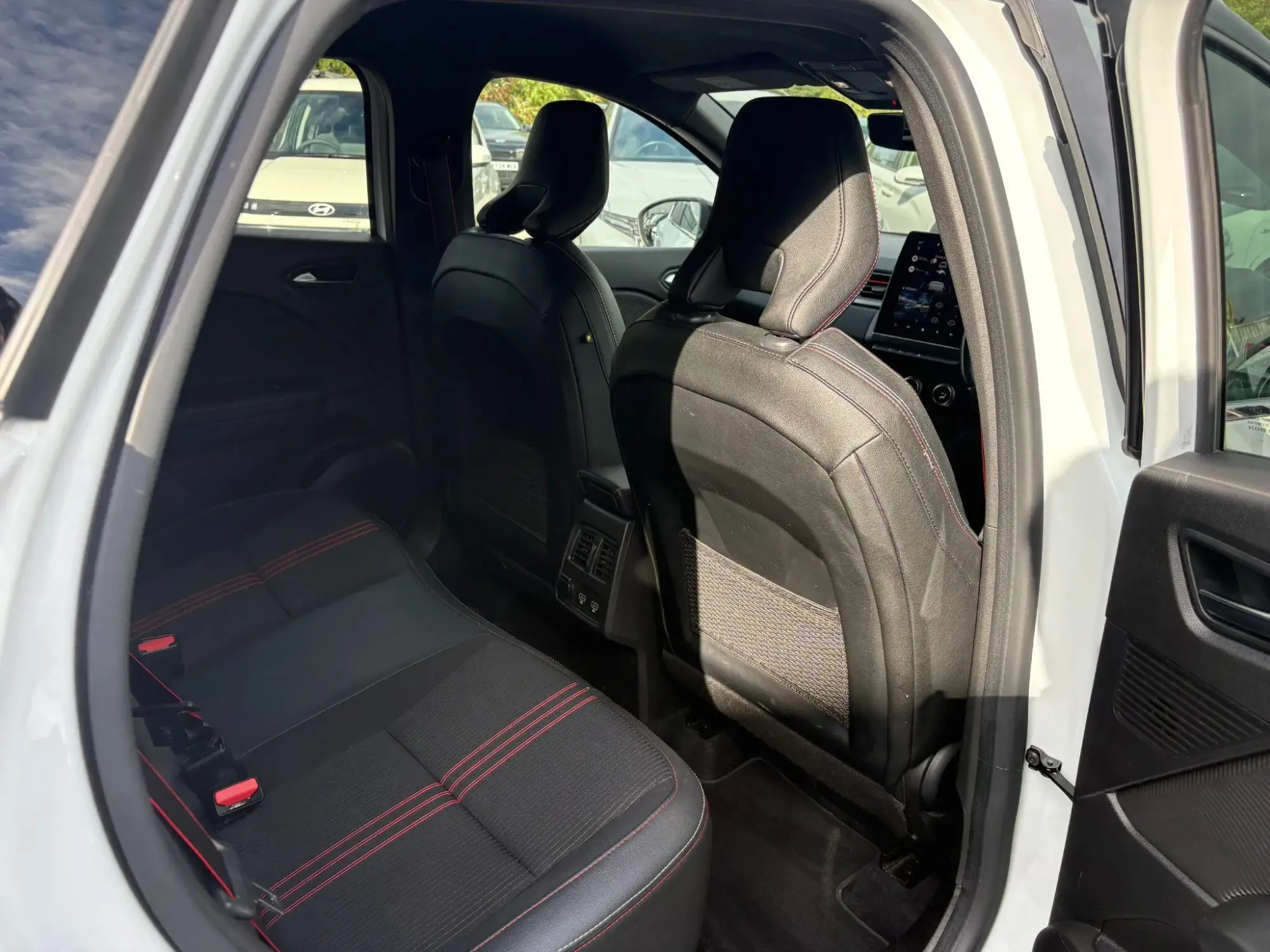 Renault Captur Image 34 Renault Captur Image 34
