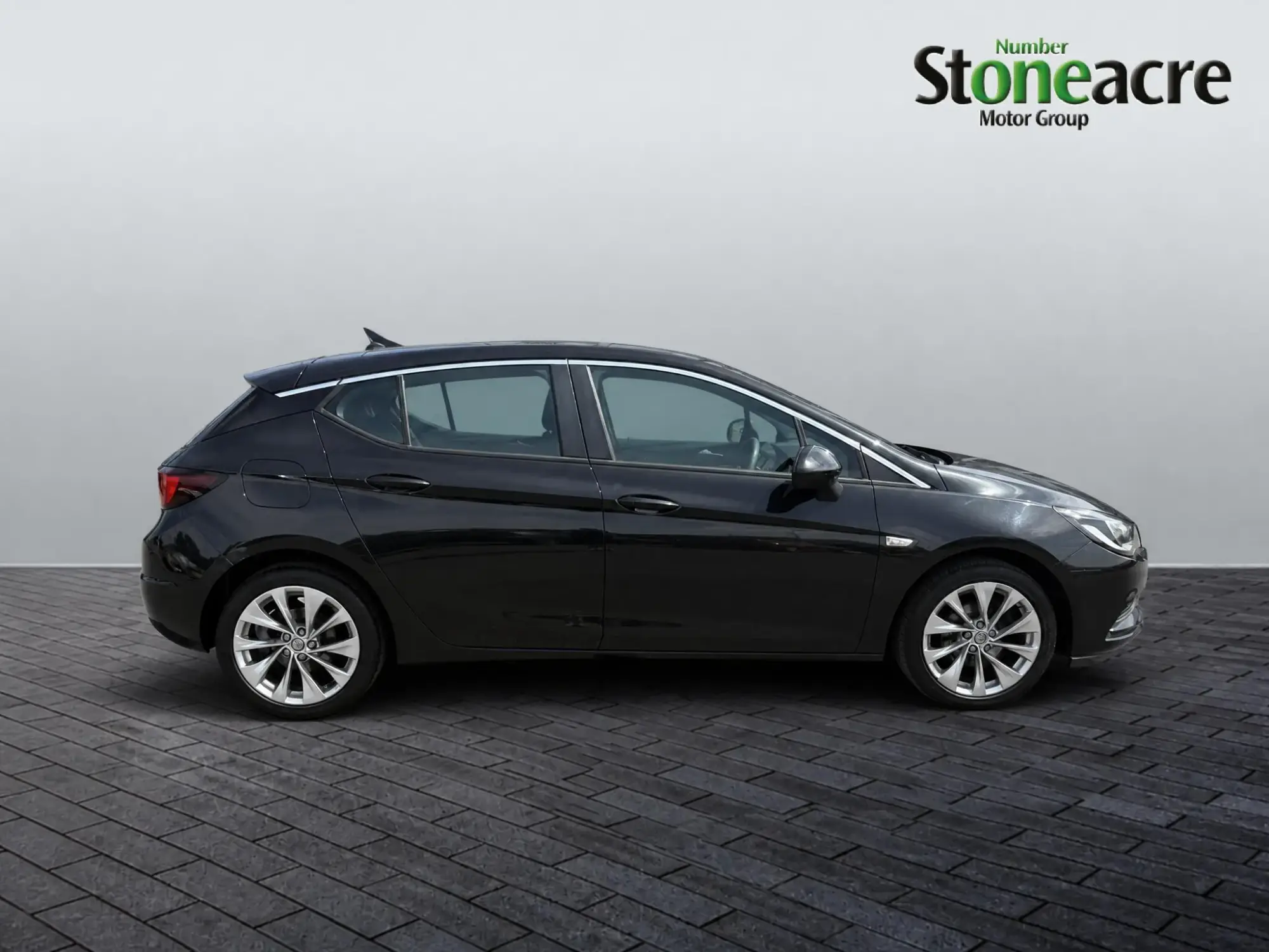 Vauxhall Astra Image 2 Vauxhall Astra Image 2
