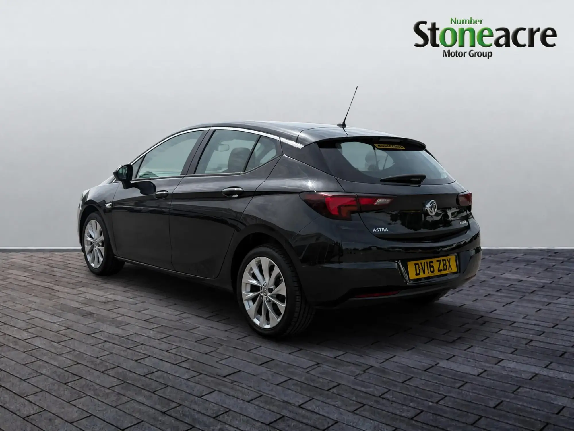 Vauxhall Astra Image 5 Vauxhall Astra Image 5