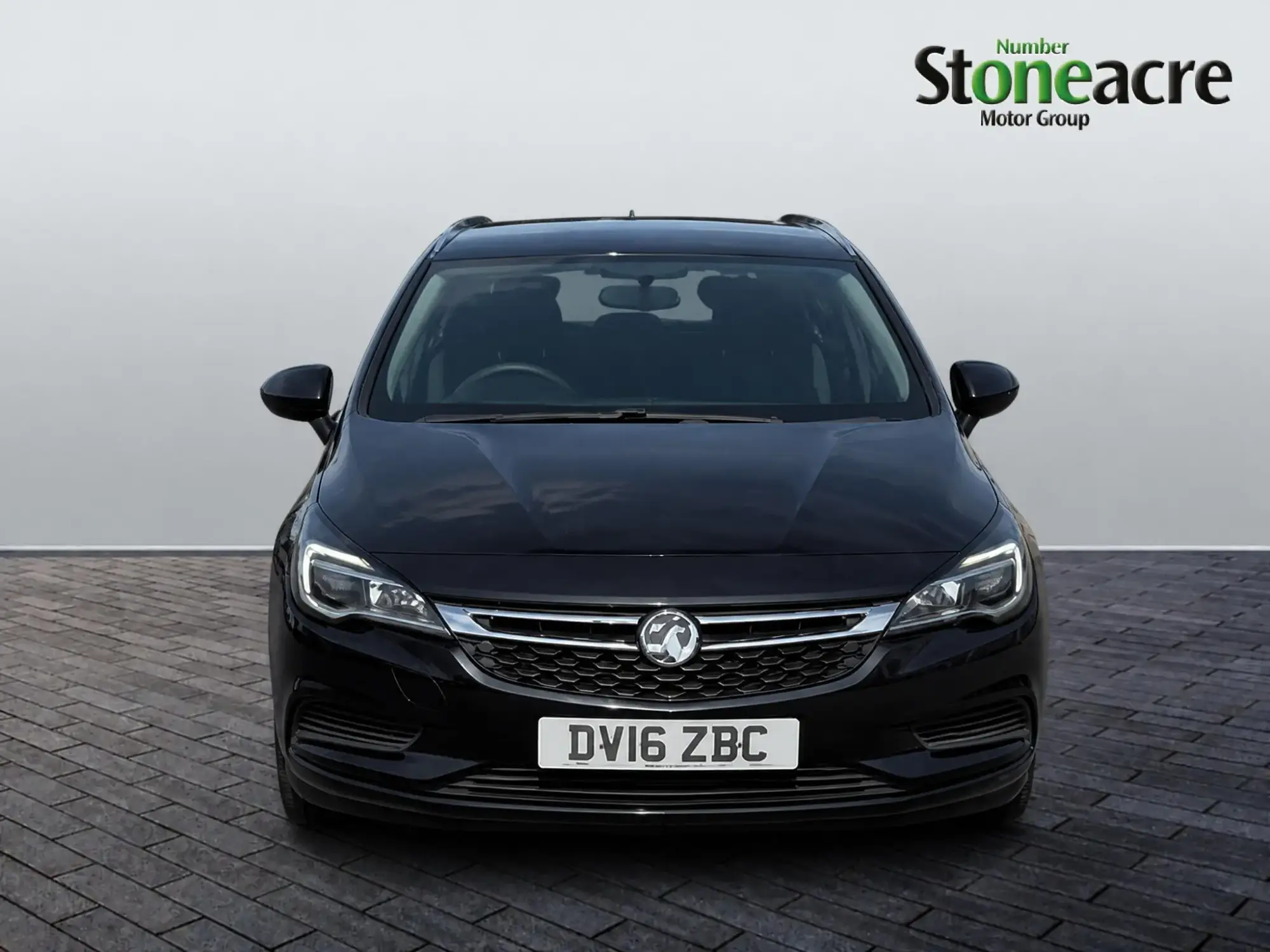 Vauxhall Astra Image 8 Vauxhall Astra Image 8