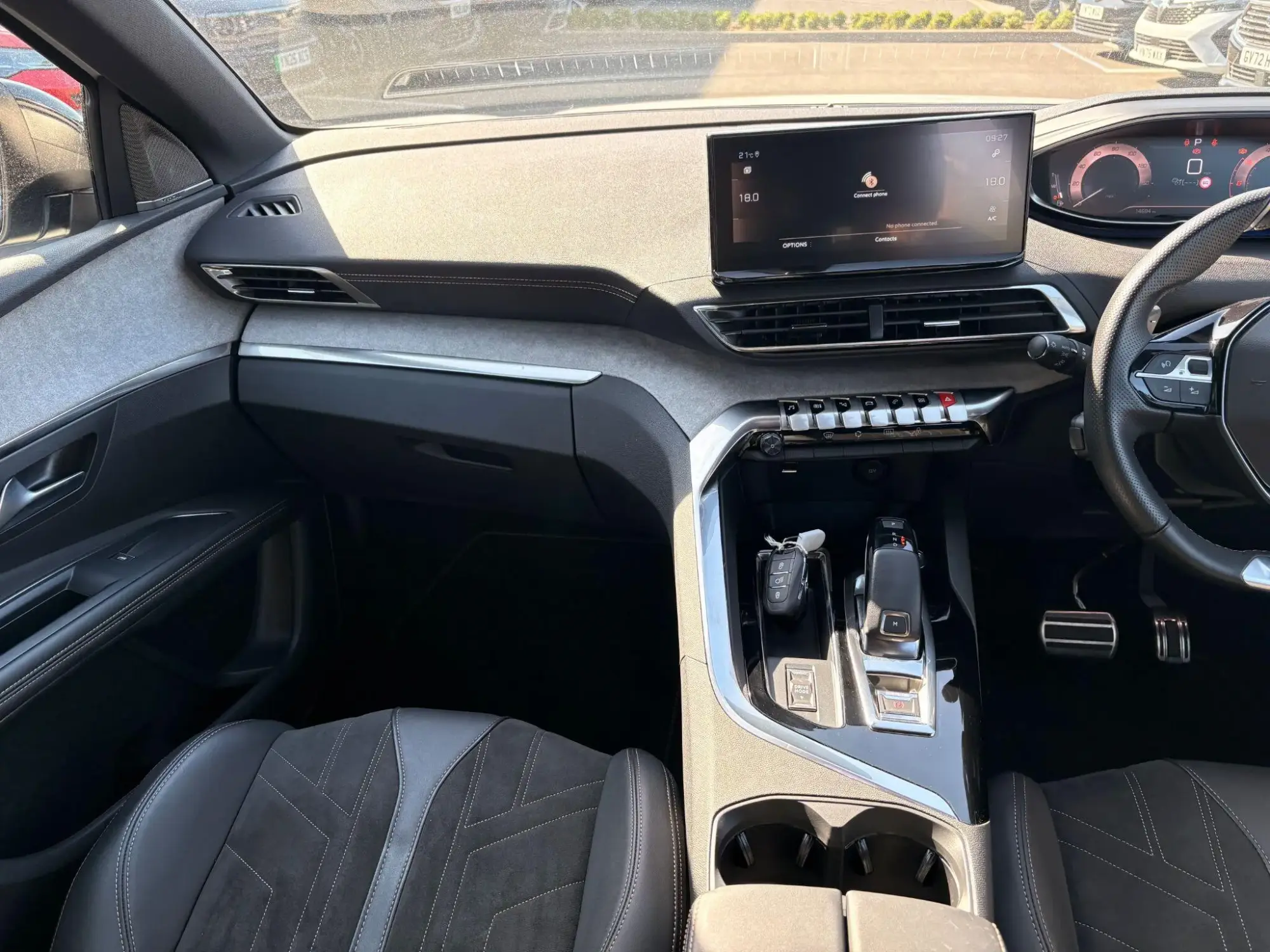 Peugeot 3008 Image 11