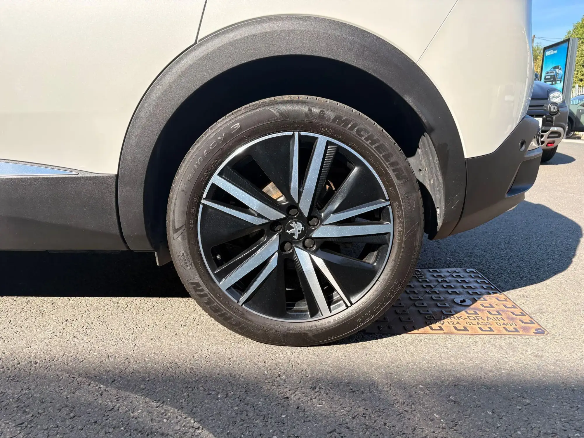 Peugeot 3008 Image 23