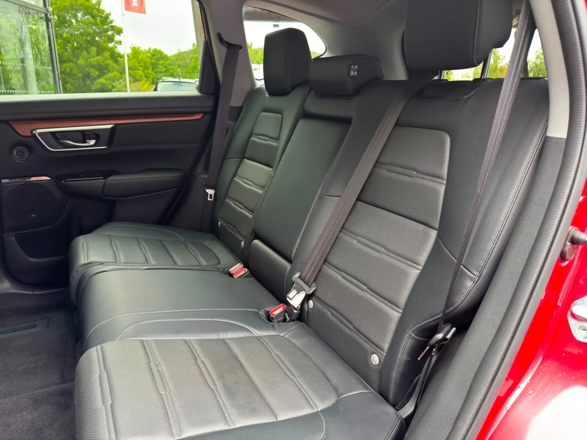 Honda CR-V Hybrid Image 14 Honda CR-V Hybrid Image 14