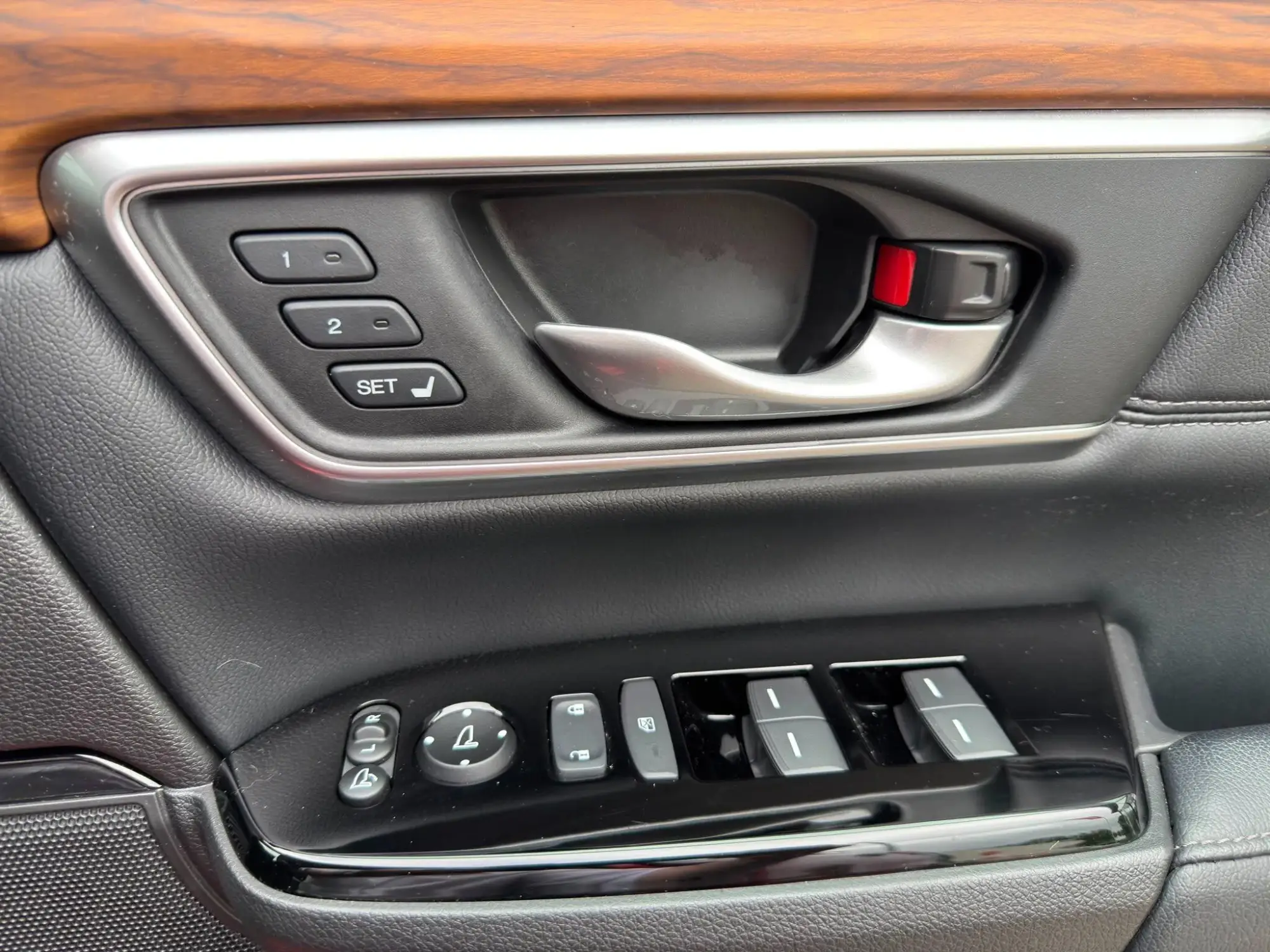 Honda CR-V Hybrid Image 17 Honda CR-V Hybrid Image 17