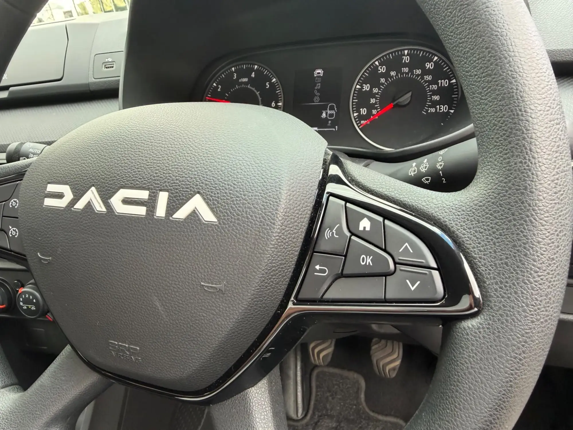 Dacia Sandero Image 22 Dacia Sandero Image 22