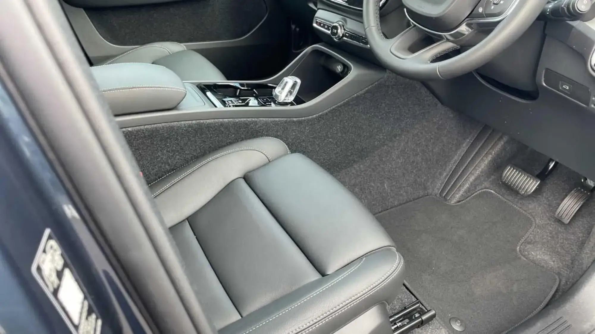 Volvo XC40 Image 11