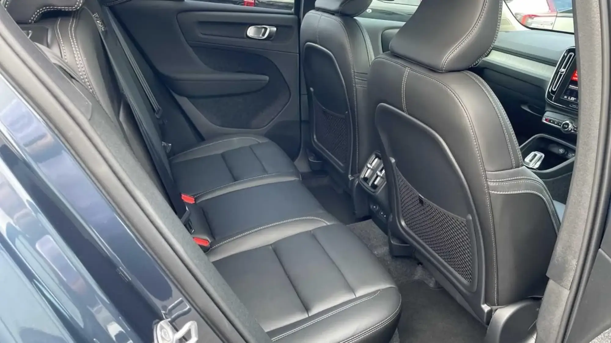 Volvo XC40 Image 14