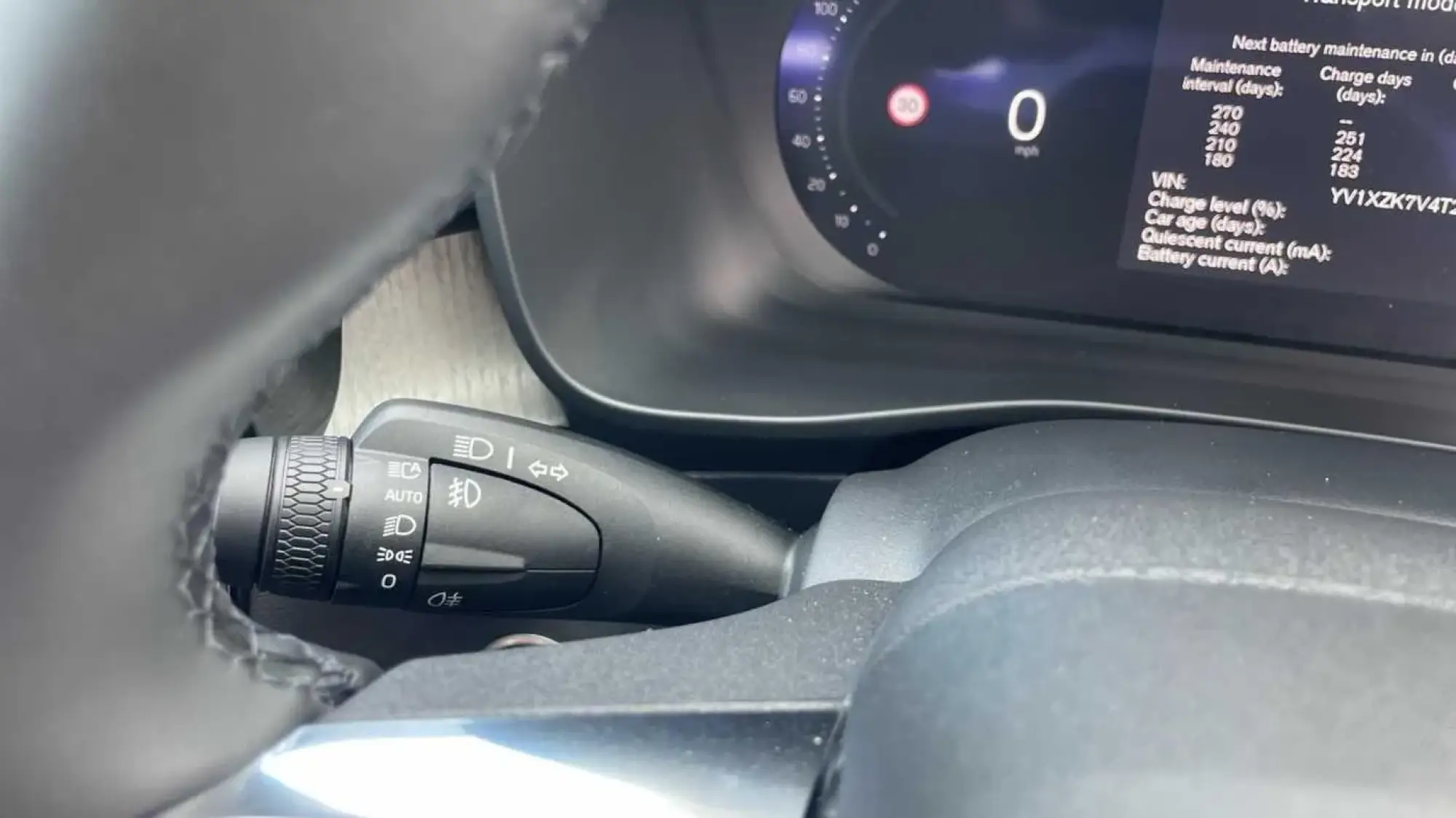 Volvo XC40 Image 18