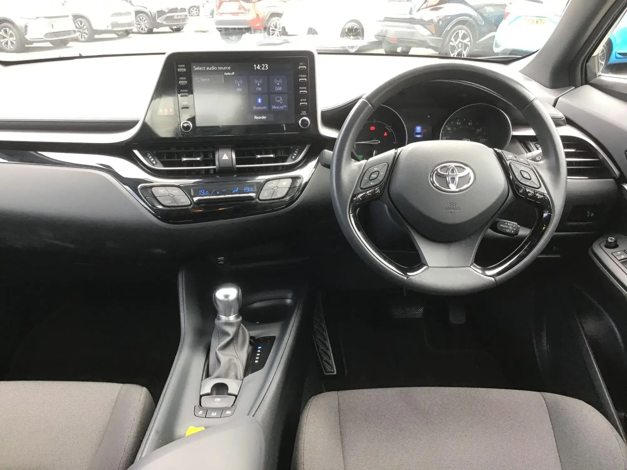 Toyota C-HR Self-Charging Hybrid Image 6