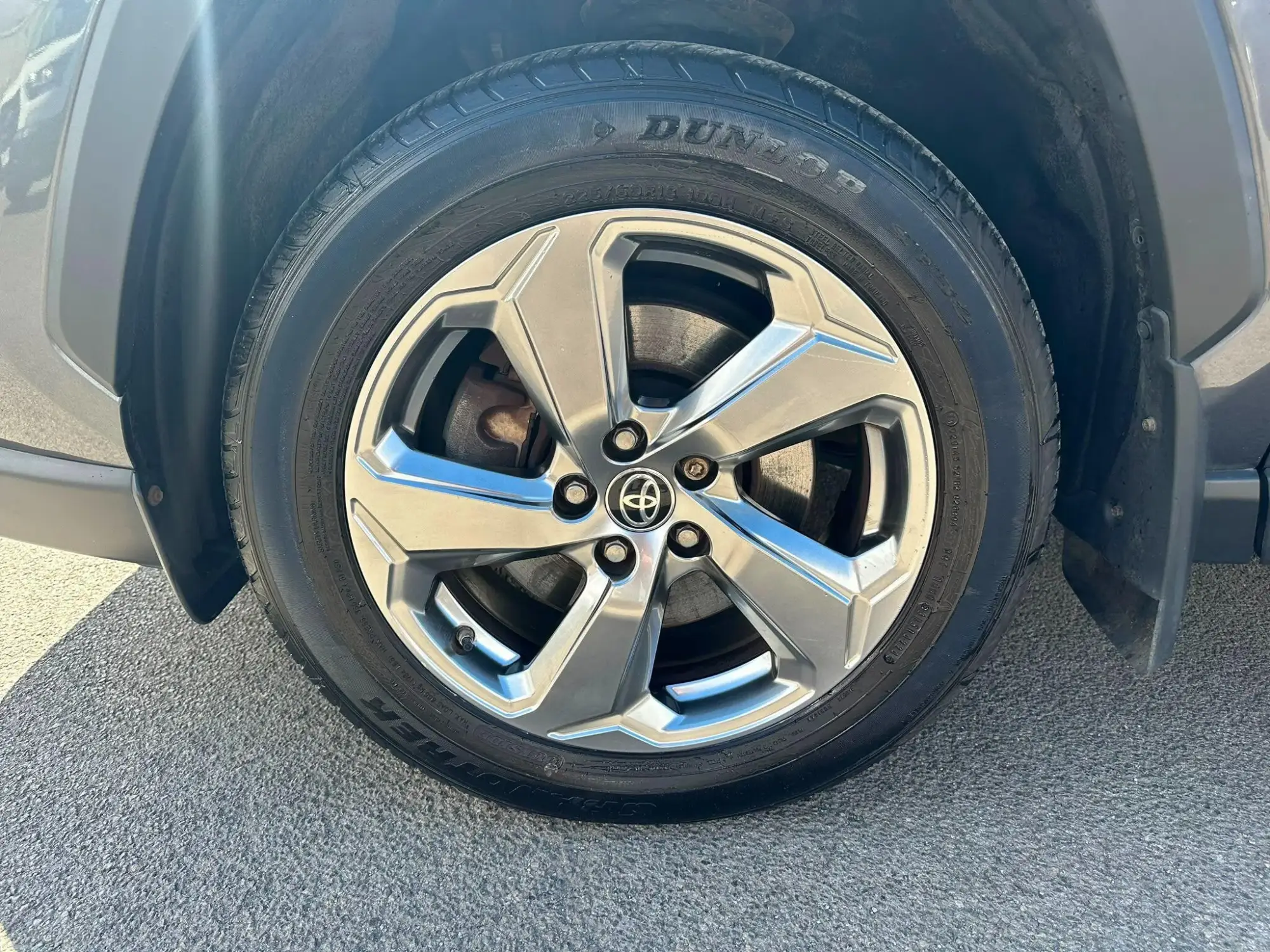 Toyota RAV4 Self-Charging Hybrid Image 18