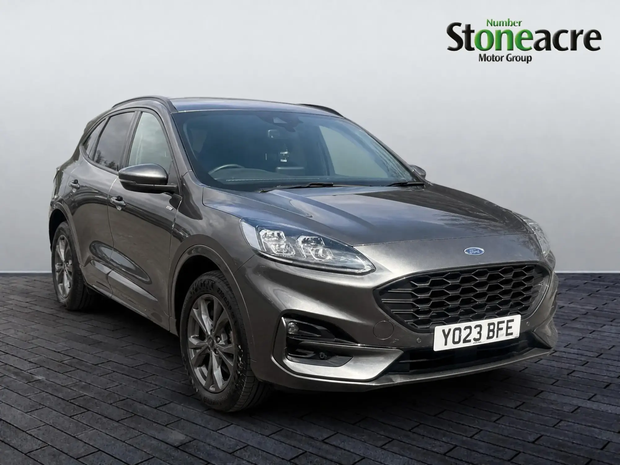 Ford Kuga Plug-In Hybrid Image 1 Ford Kuga Plug-In Hybrid Image 1