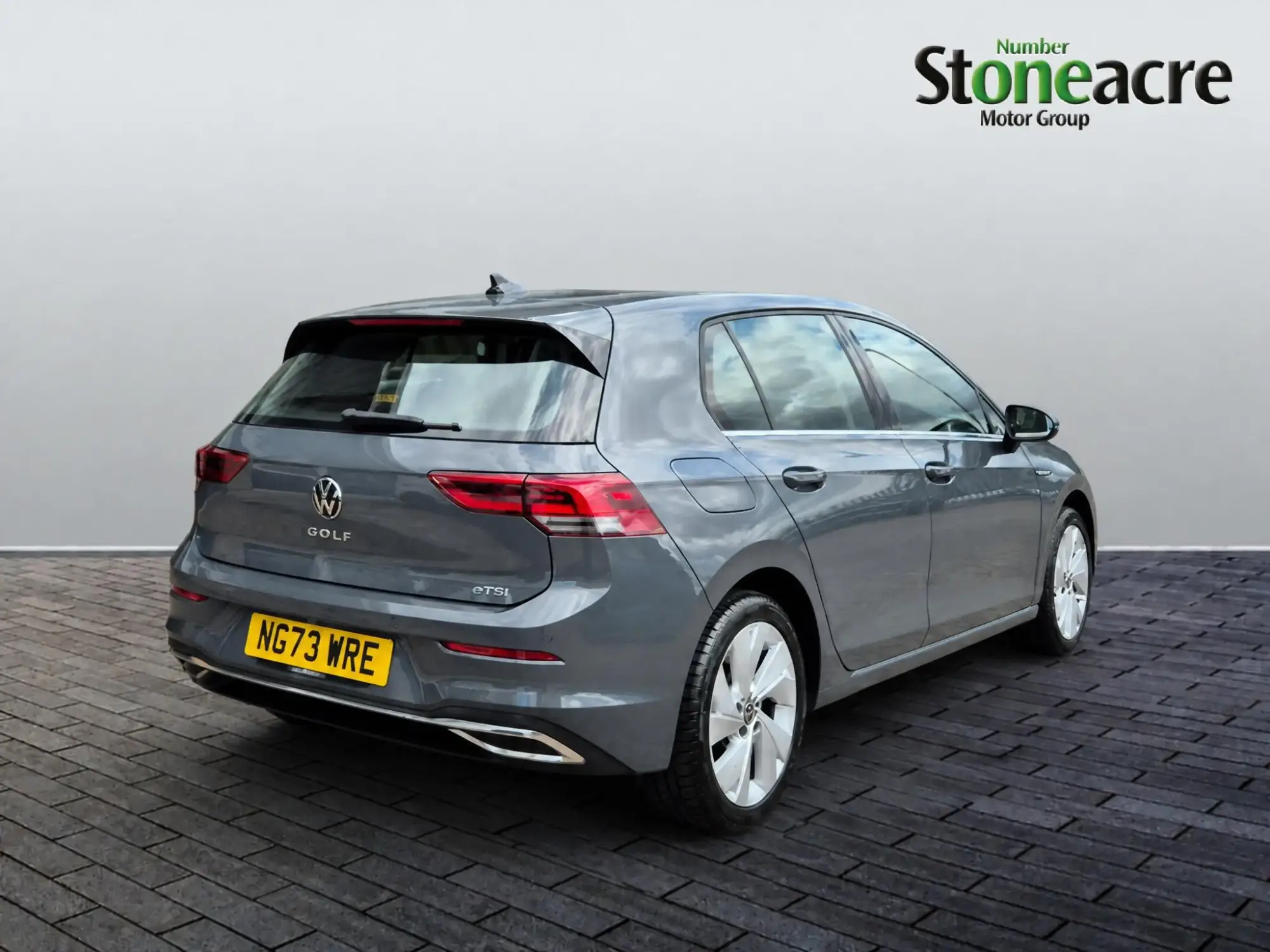 Volkswagen Golf Image 3