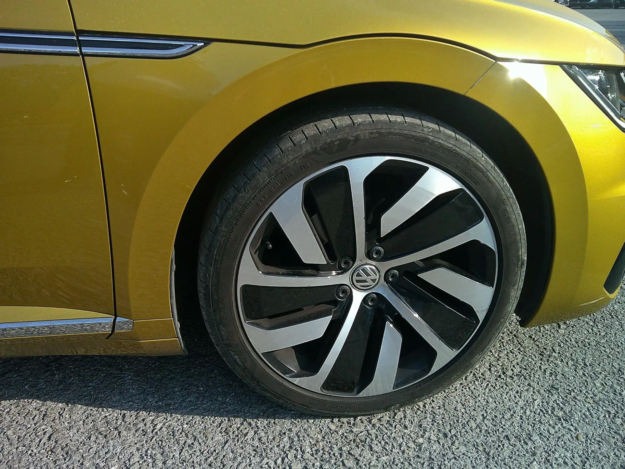 Volkswagen Arteon Image 6 Volkswagen Arteon Image 6