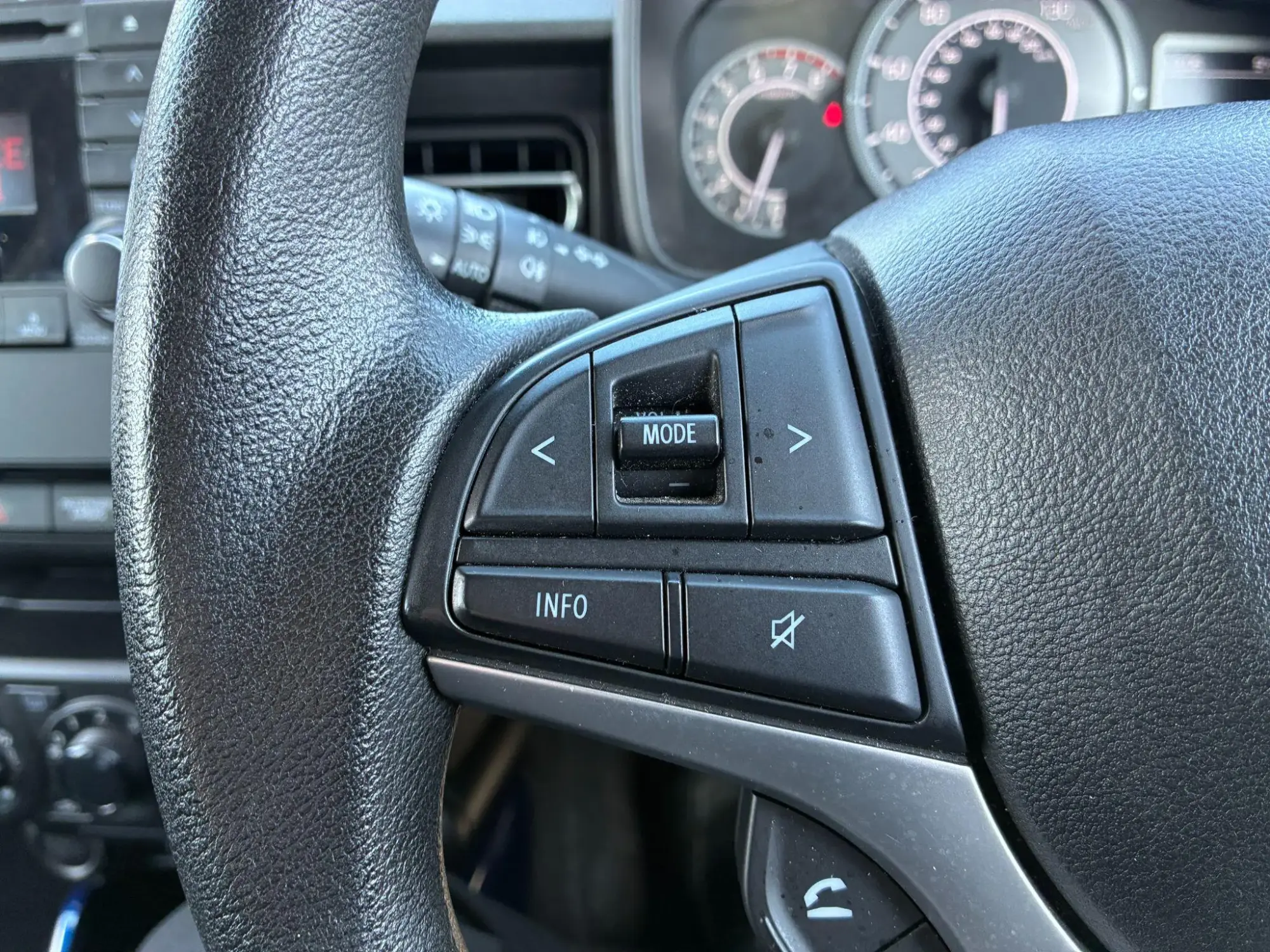 Suzuki Ignis Image 12