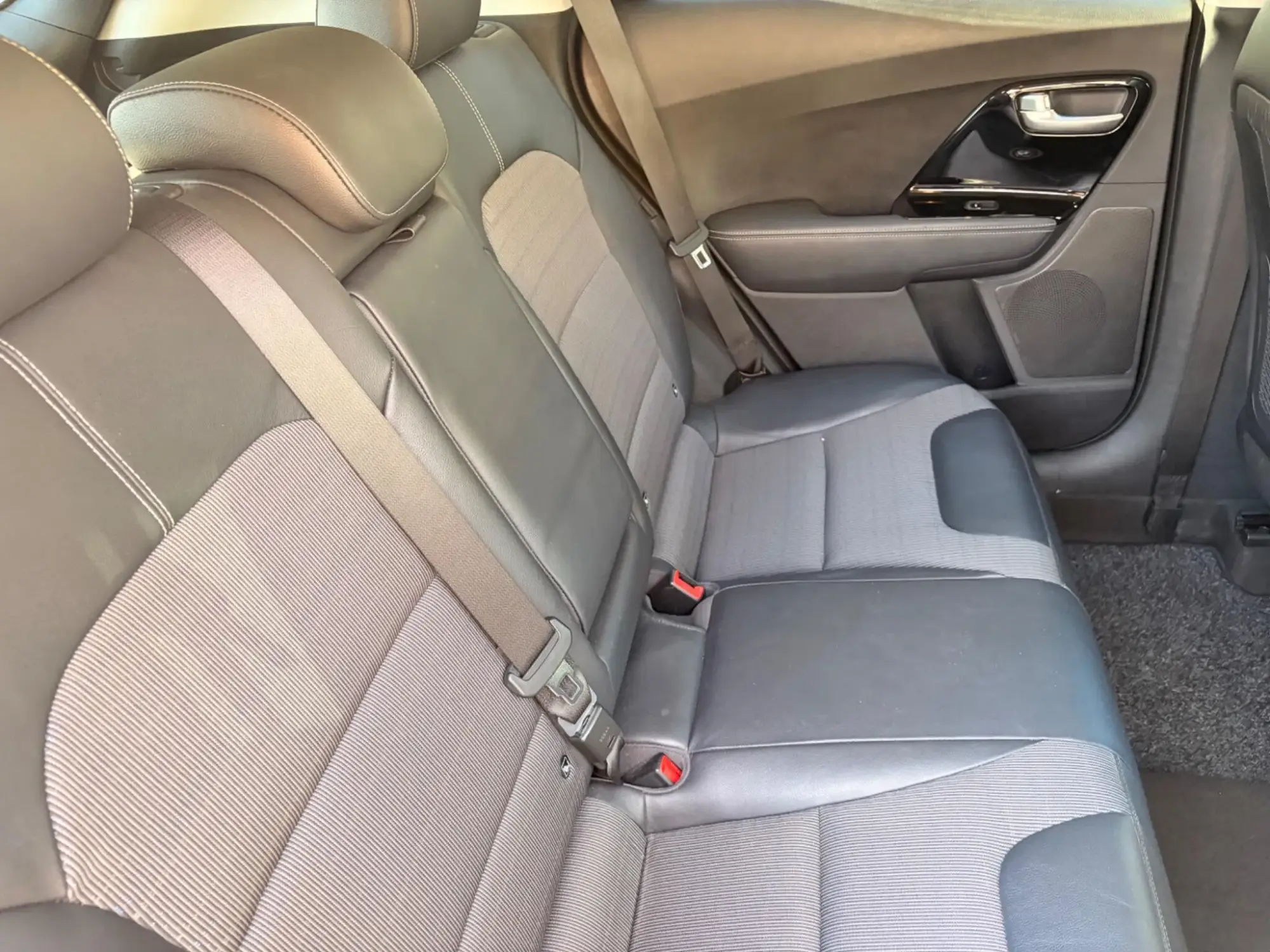 Kia Niro Image 17
