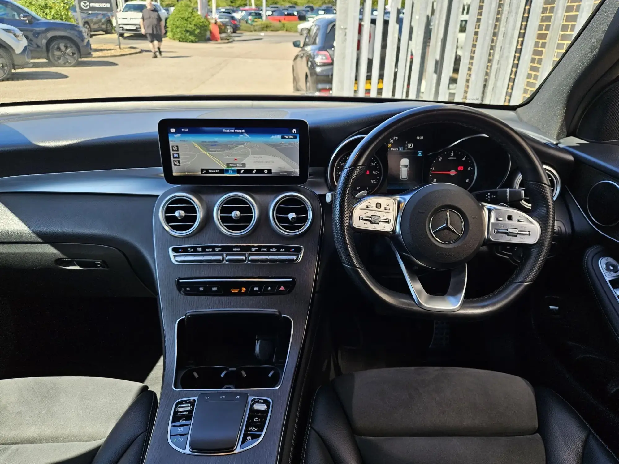 Mercedes-Benz GLC Image 11 Mercedes-Benz GLC Image 11