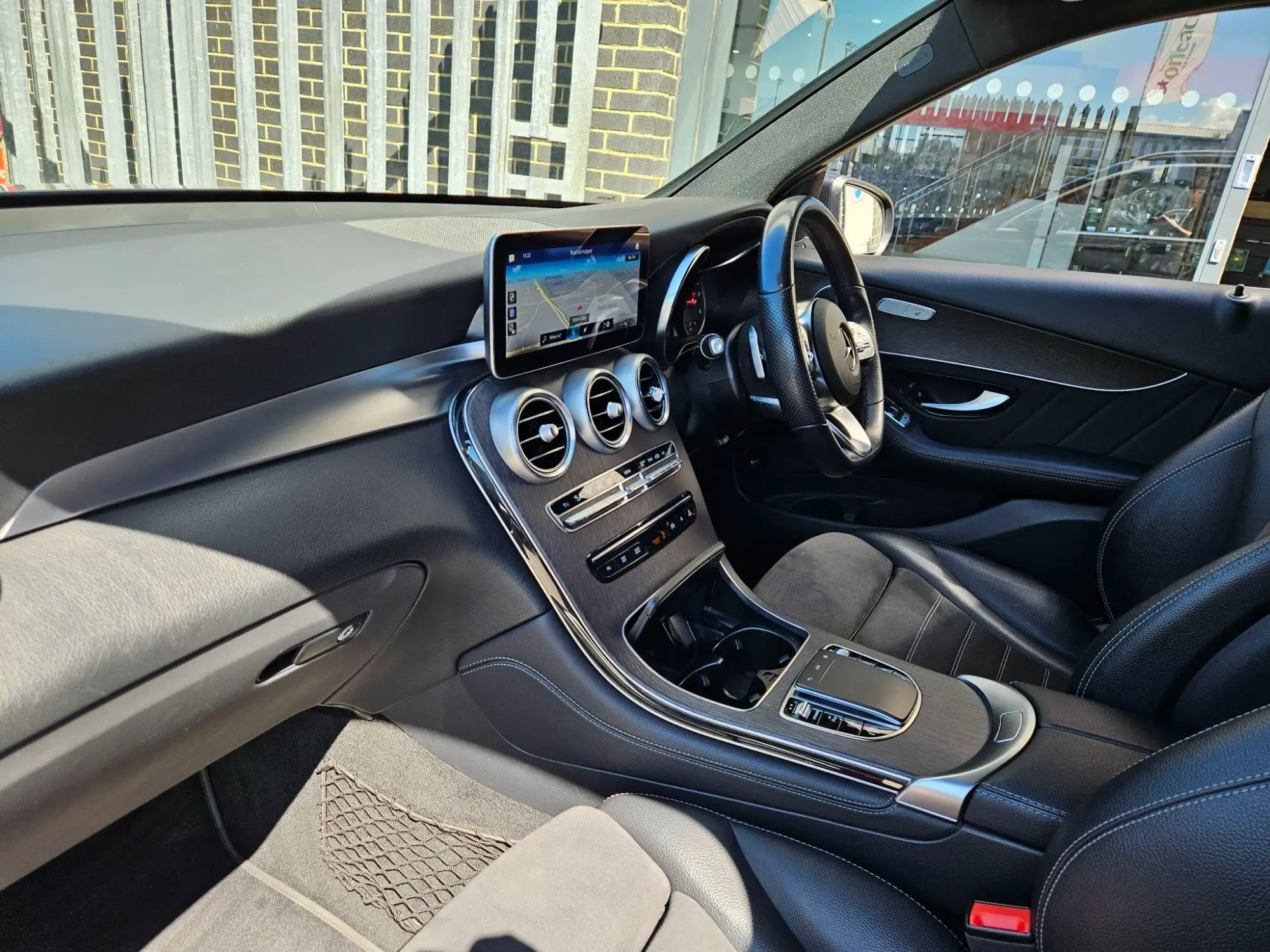Mercedes-Benz GLC Image 12 Mercedes-Benz GLC Image 12