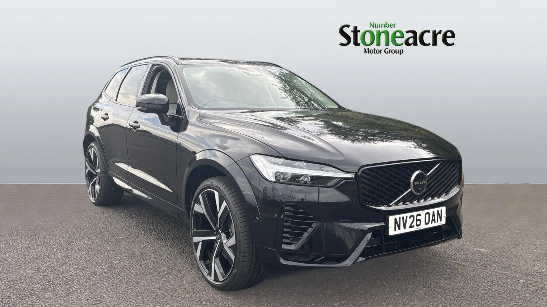 Volvo XC60 listing photo
