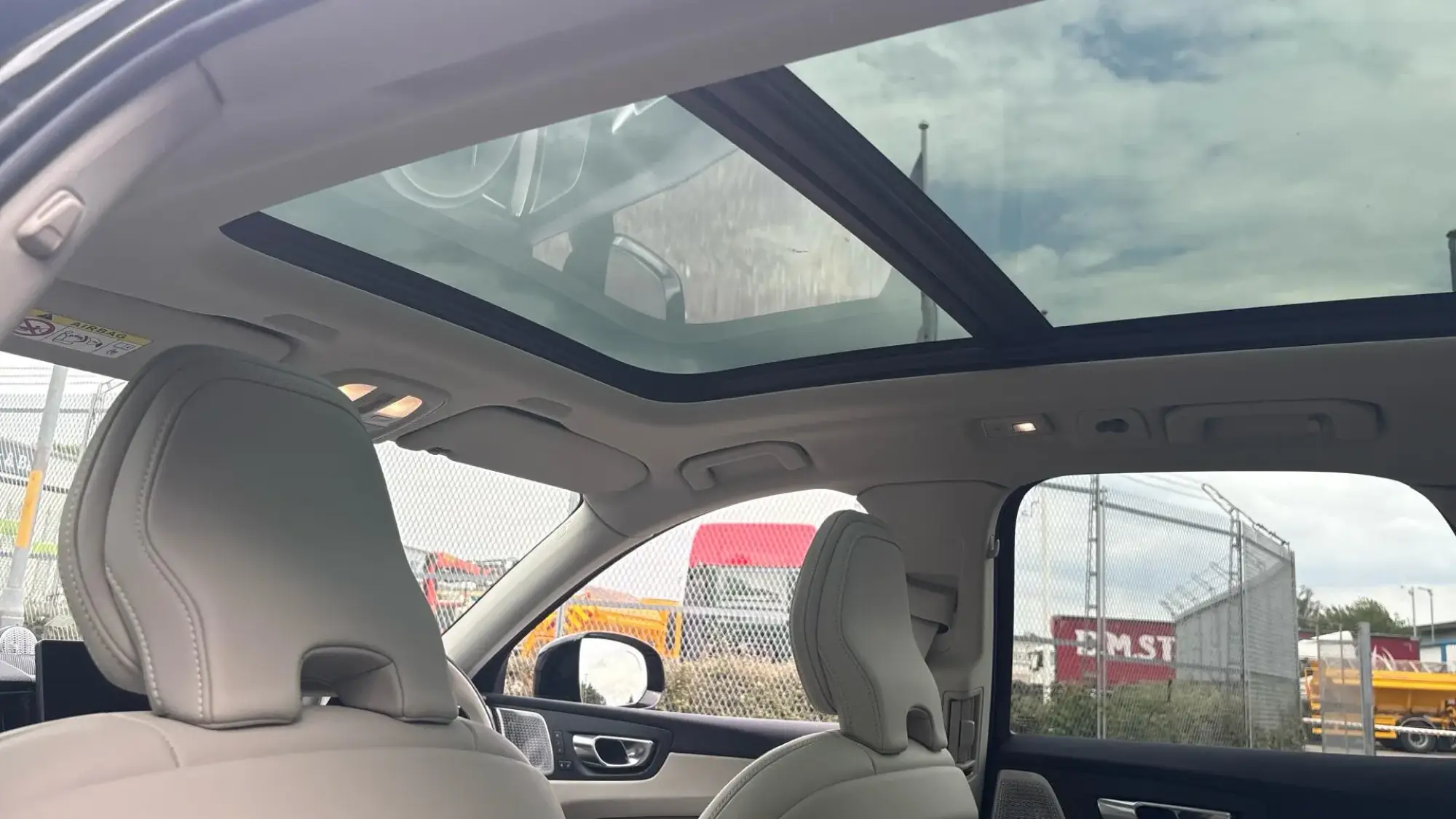 Volvo XC60 Image 19