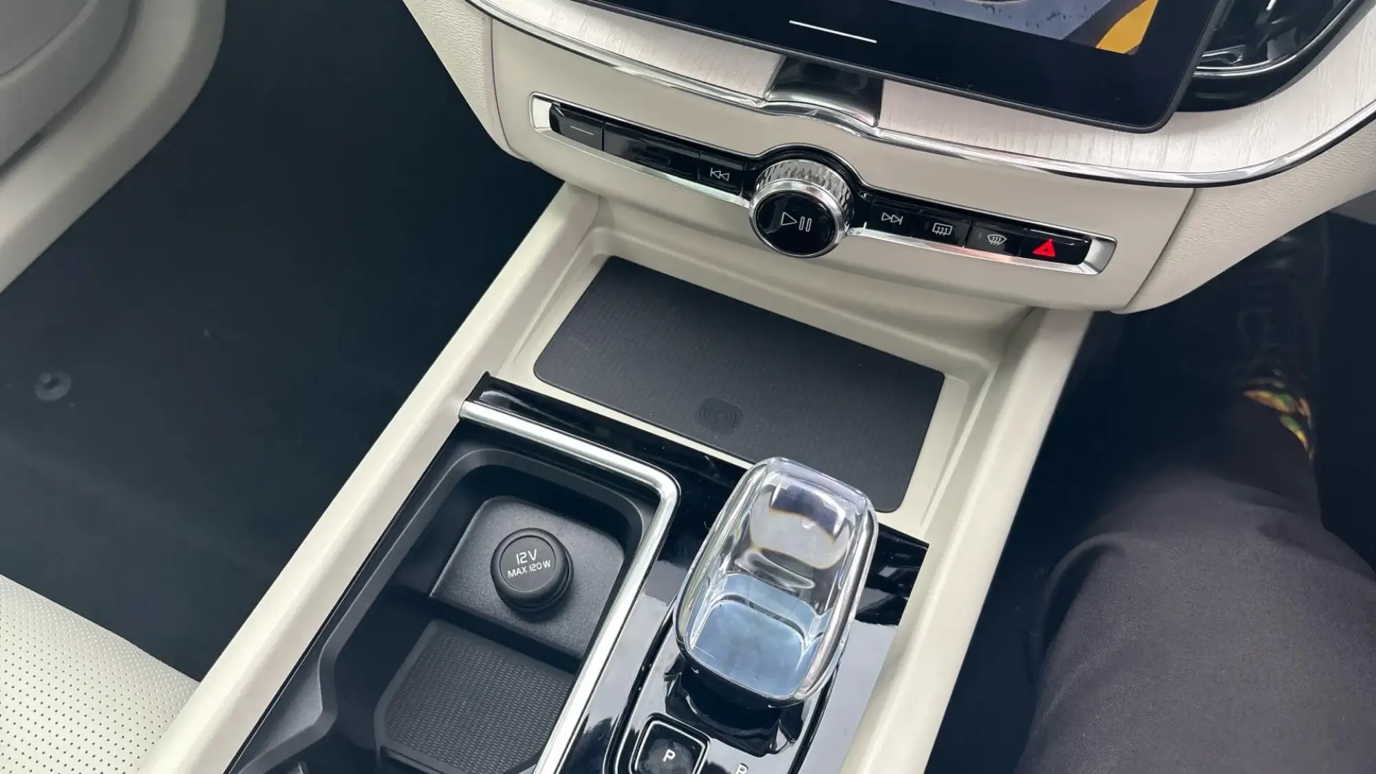 Volvo XC60 Image 29