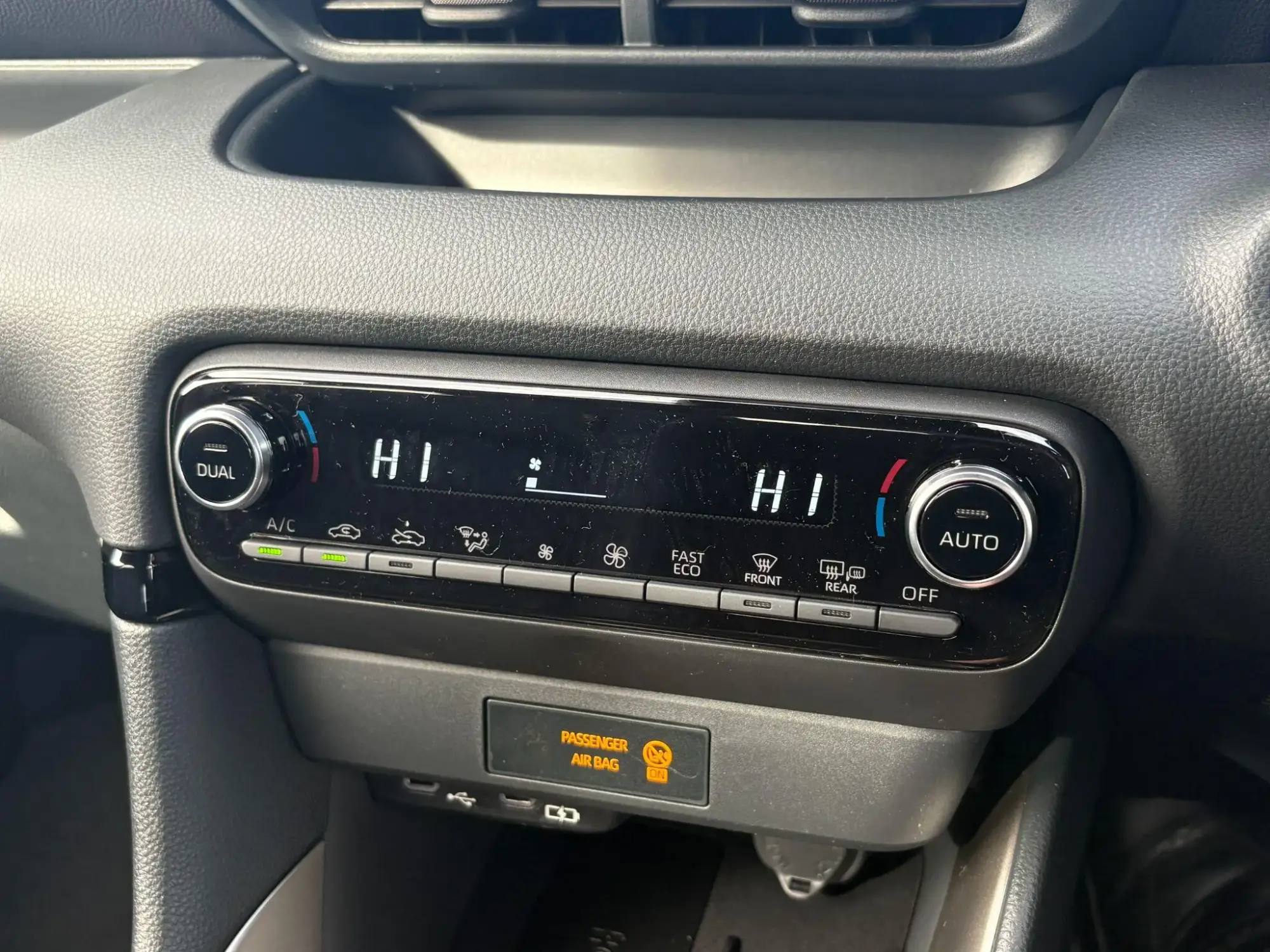 Mazda2 Hybrid Image 13