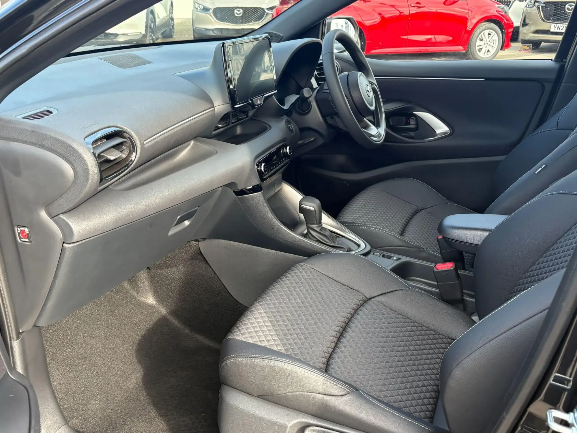 Mazda2 Hybrid Image 20
