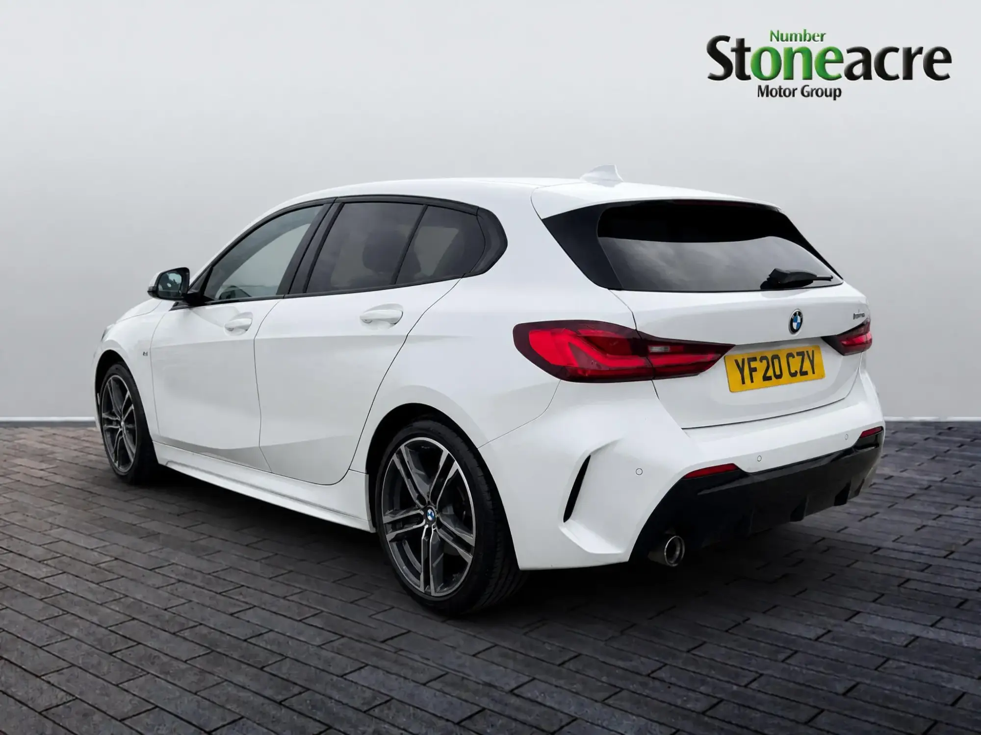 BMW 1 Series Image 4
