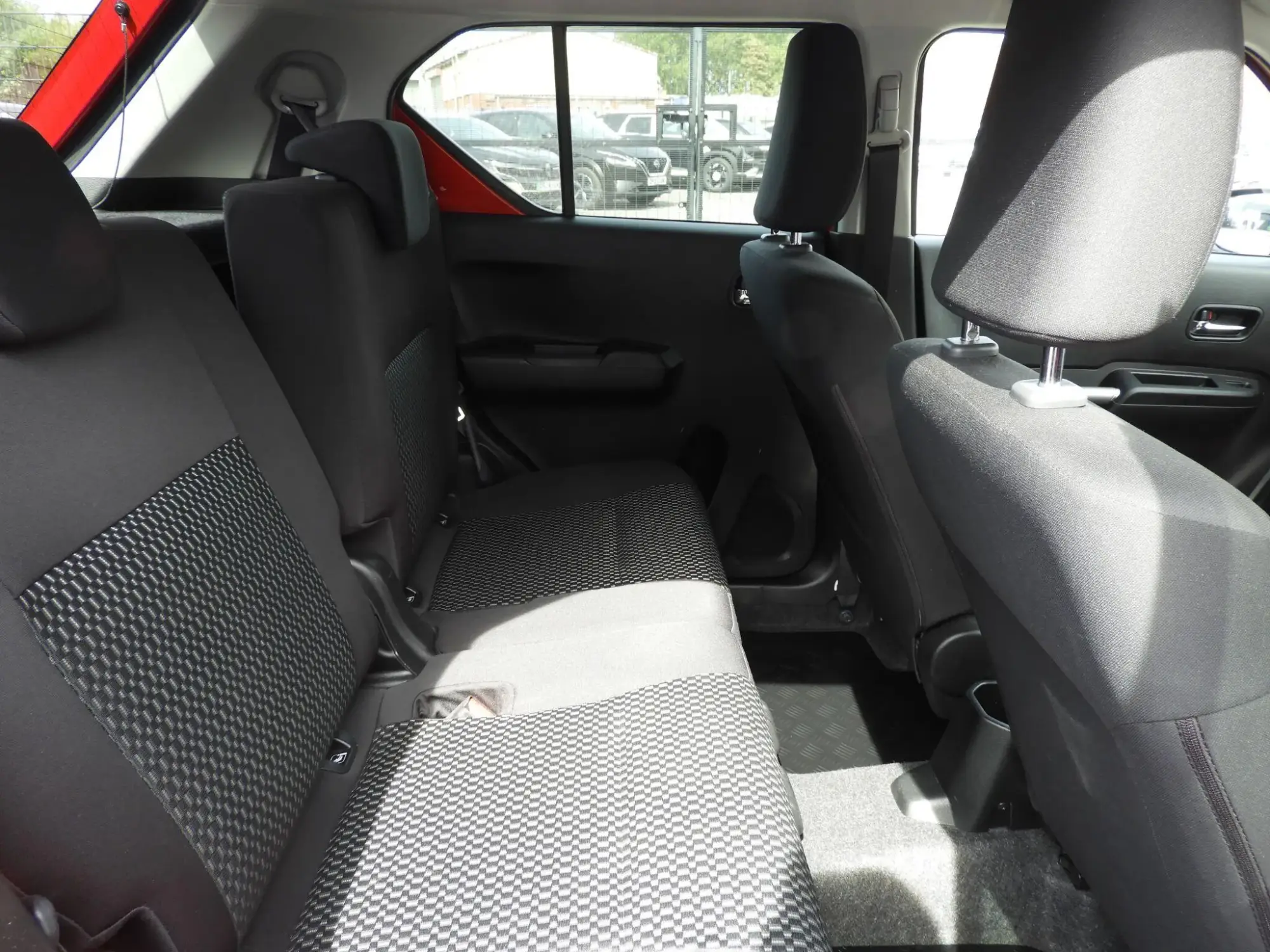 Suzuki Ignis Image 15 Suzuki Ignis Image 15