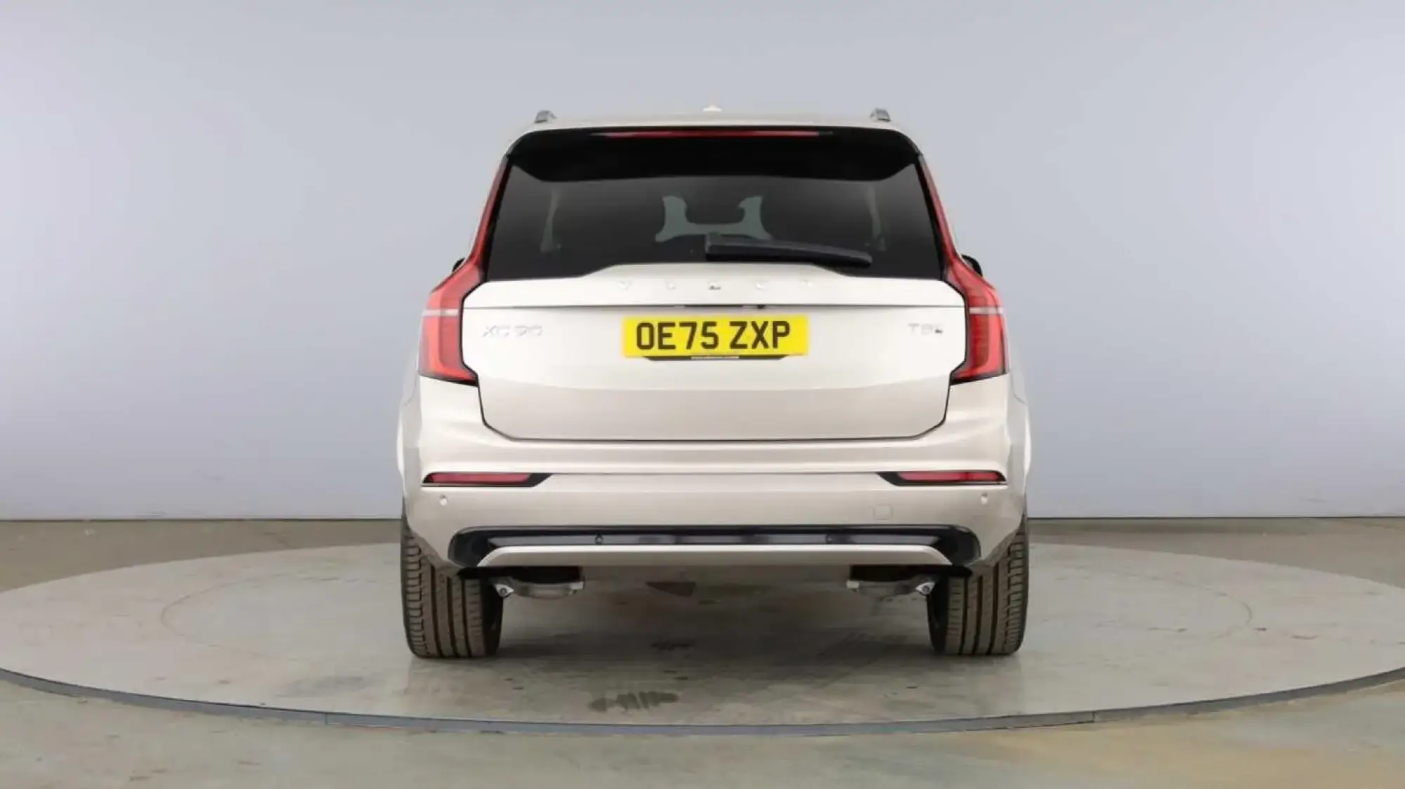 Volvo XC90 Plug-In Hybrid Image 4 Volvo XC90 Plug-In Hybrid Image 4