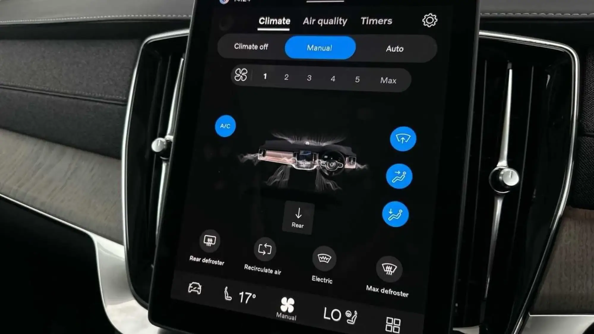 Volvo XC90 Plug-In Hybrid Image 20 Volvo XC90 Plug-In Hybrid Image 20