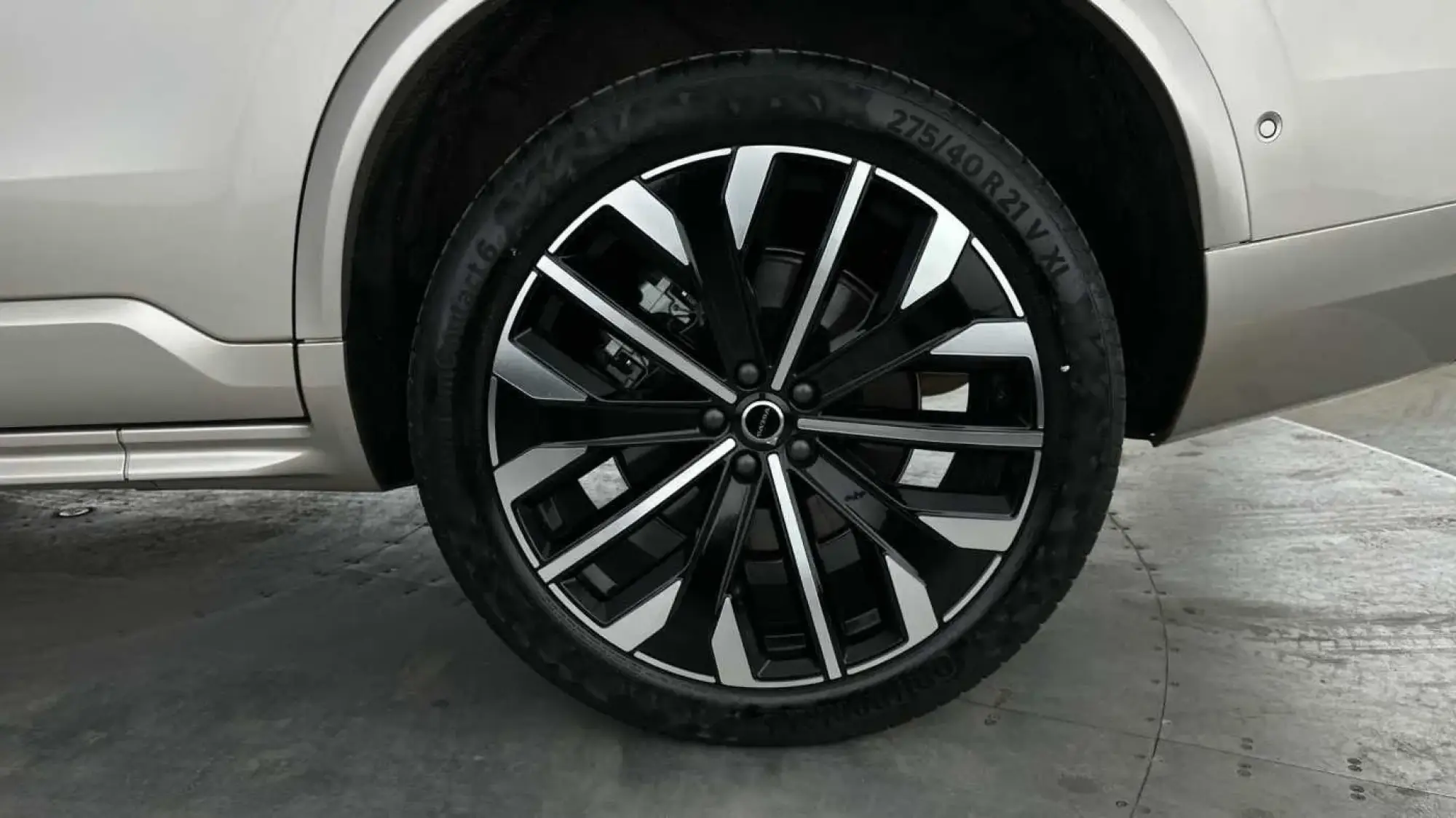 Volvo XC90 Plug-In Hybrid Image 28 Volvo XC90 Plug-In Hybrid Image 28