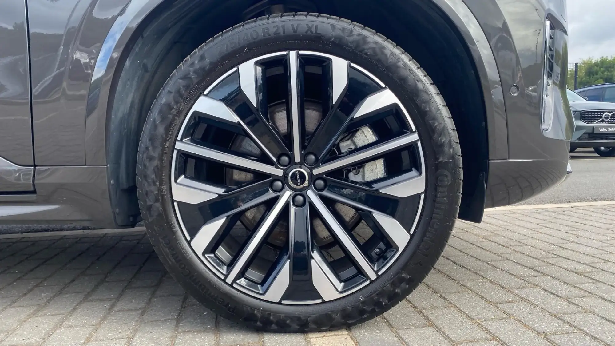 Volvo XC90 Plug-In Hybrid Image 24 Volvo XC90 Plug-In Hybrid Image 24
