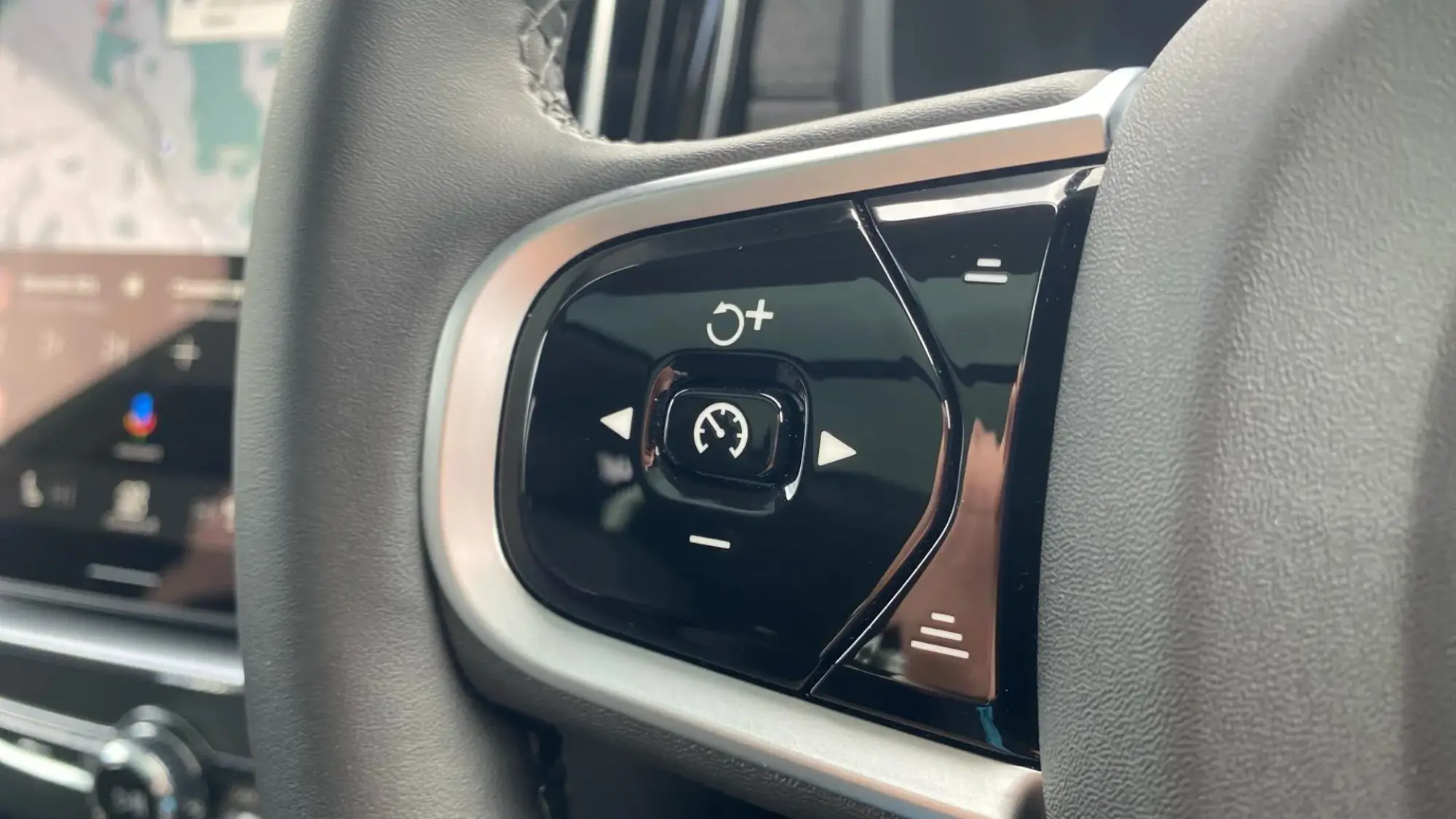 Volvo XC90 Plug-In Hybrid Image 16 Volvo XC90 Plug-In Hybrid Image 16