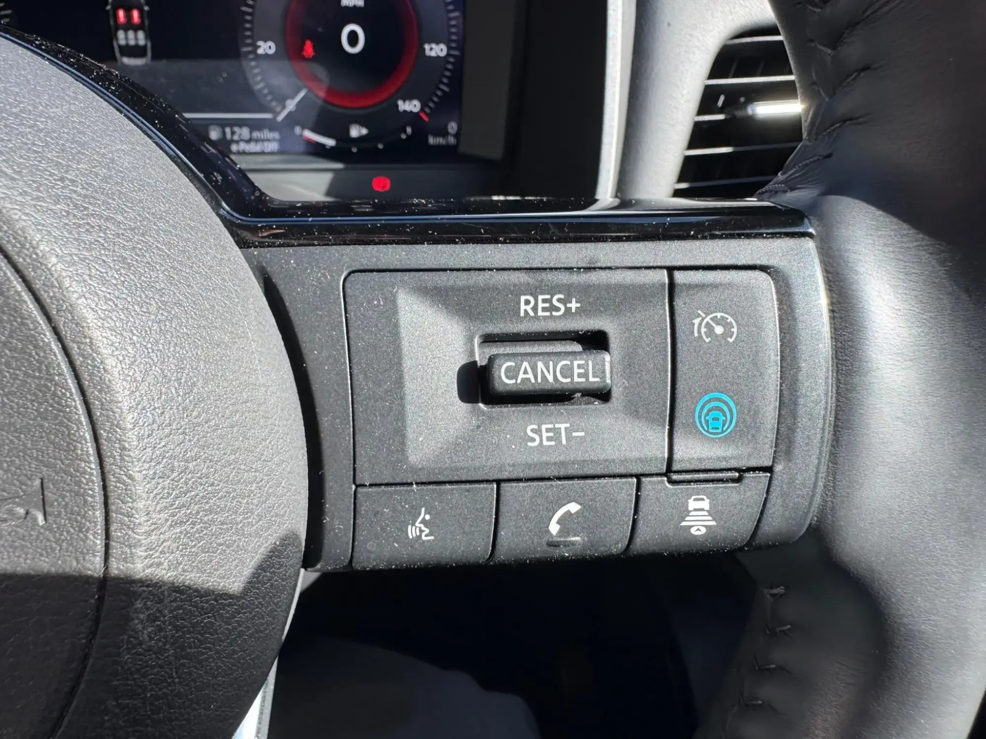 Nissan X-Trail e-POWER Image 13