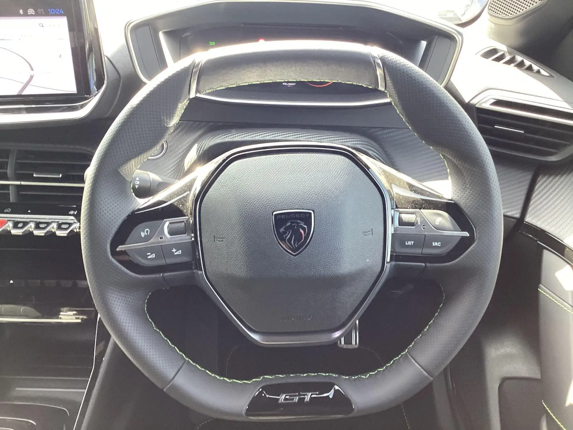 Peugeot 208 Image 23