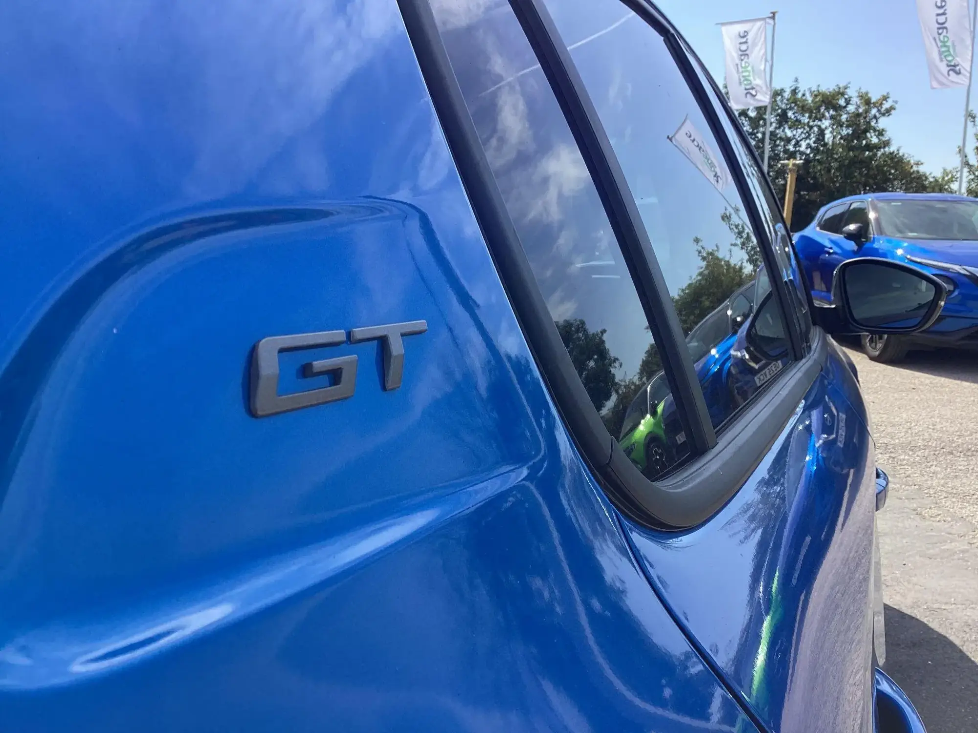 Peugeot 208 Image 24